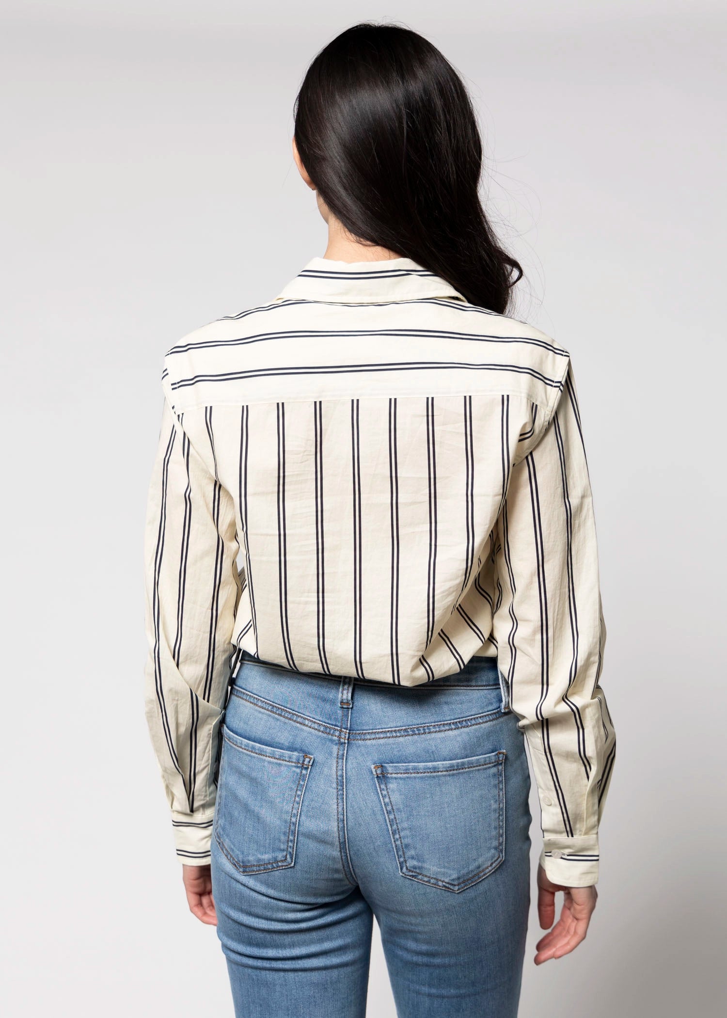 swatch_Sugar Navy perfect white tee gisele button down shirt