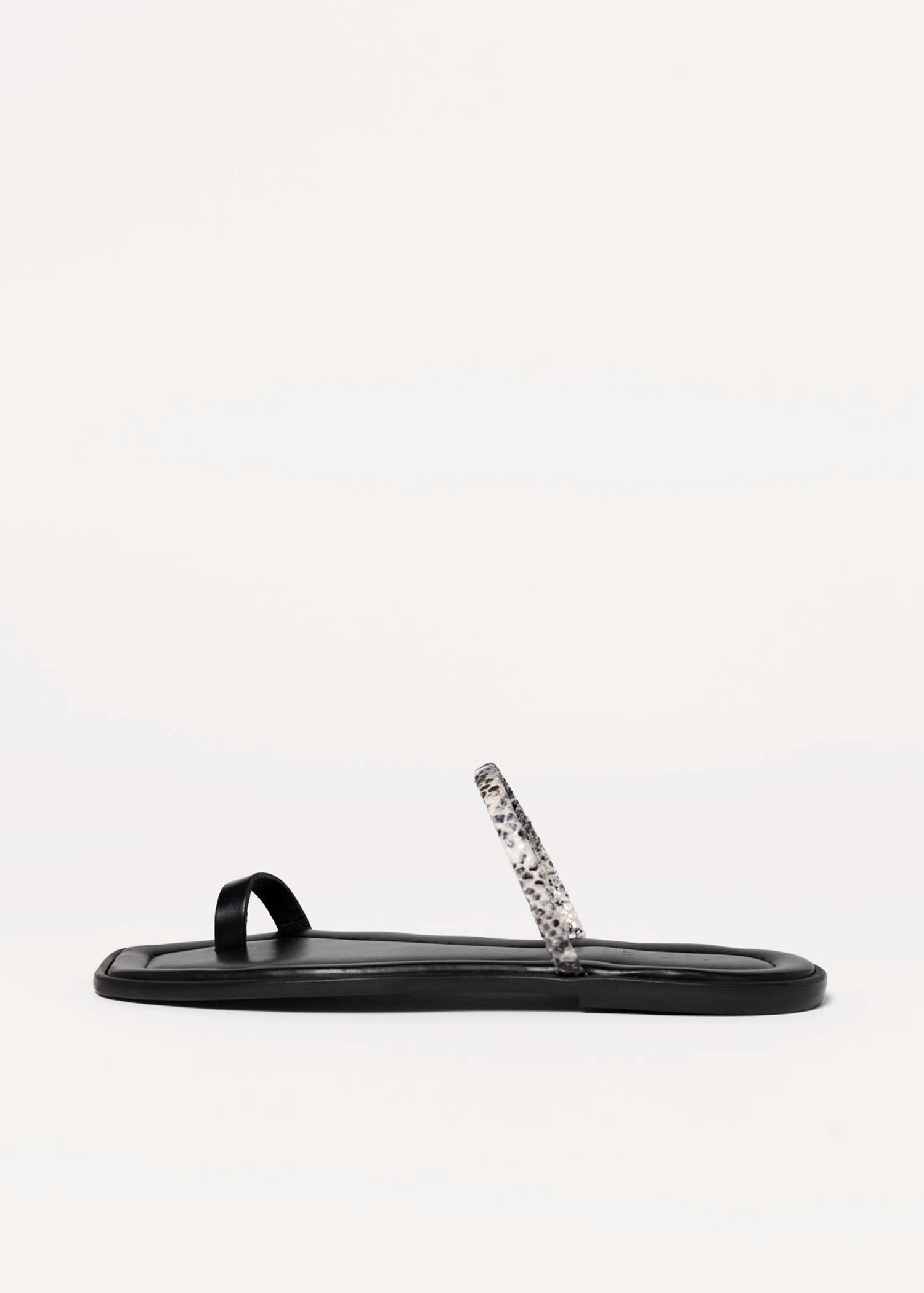 swatch_Snake/Black l'idea two ring sandal