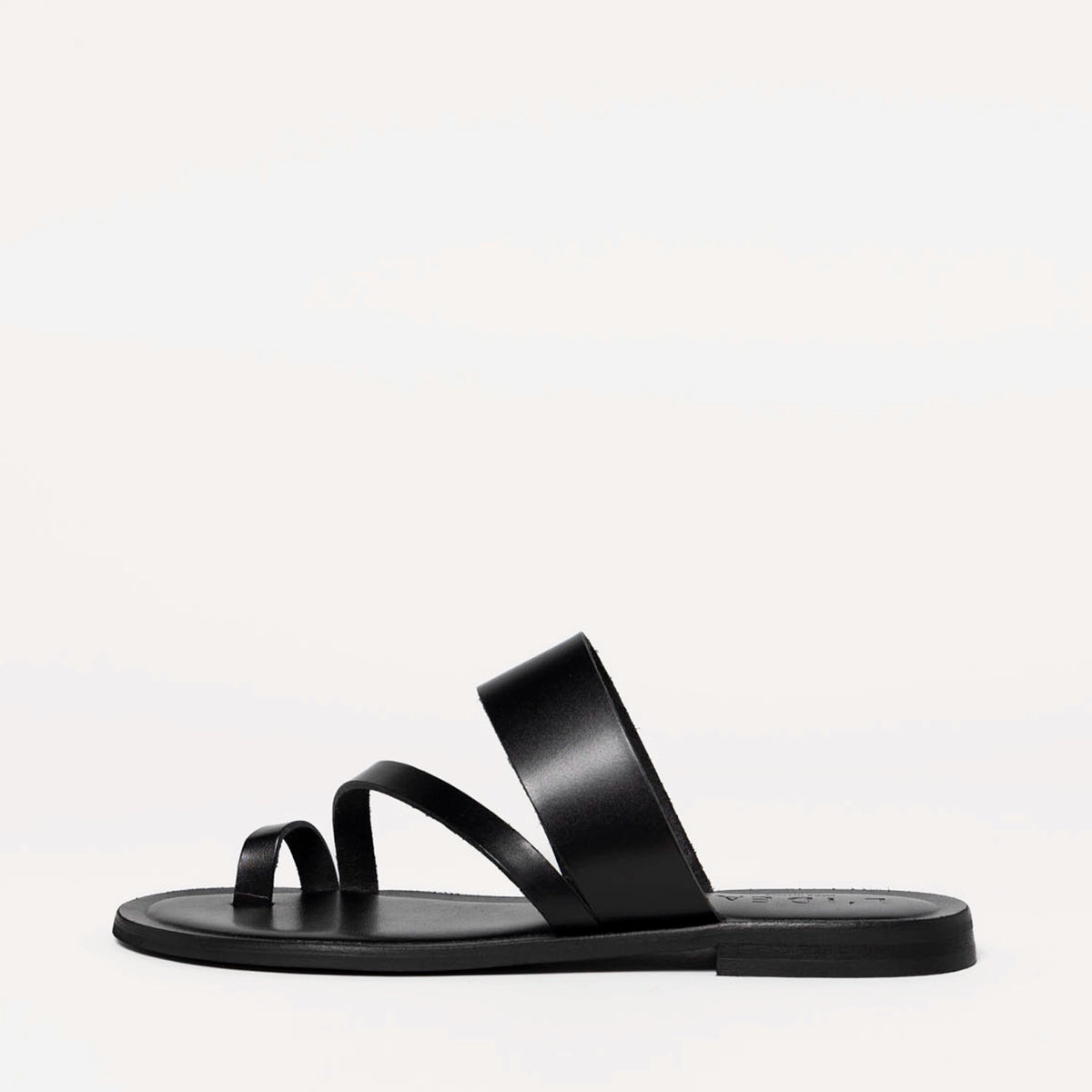 Leather Toe Ring Sandal