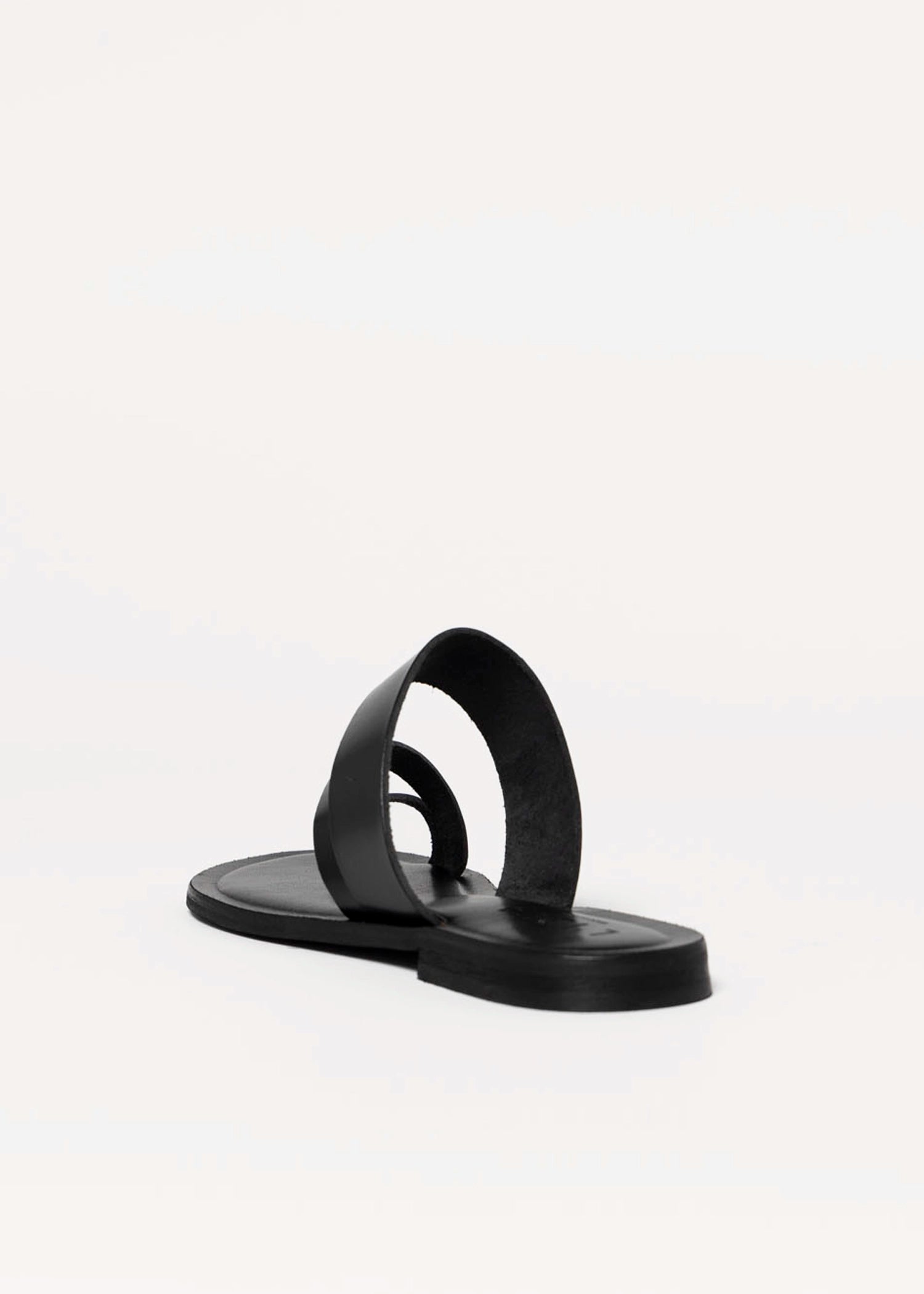 swatch_Black Leather l'idea leather toe ring sandal