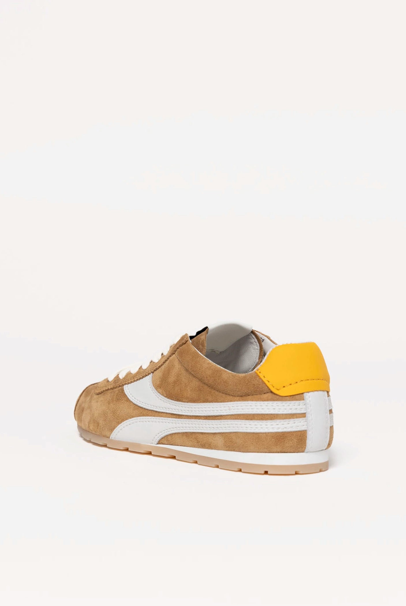 swatch_Ginger oncept essex sneaker