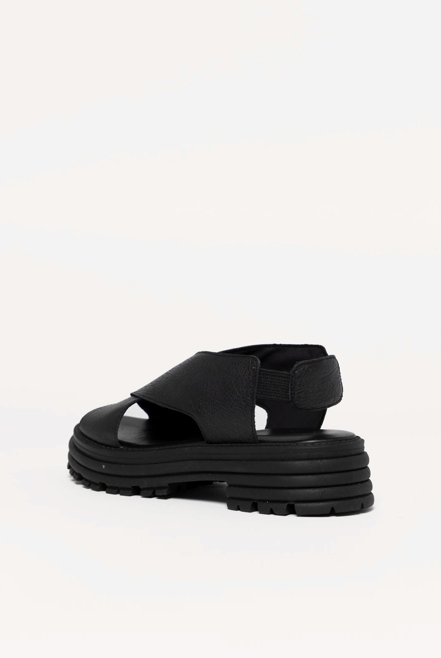 swatch_Black Leather kmb dafne sandal