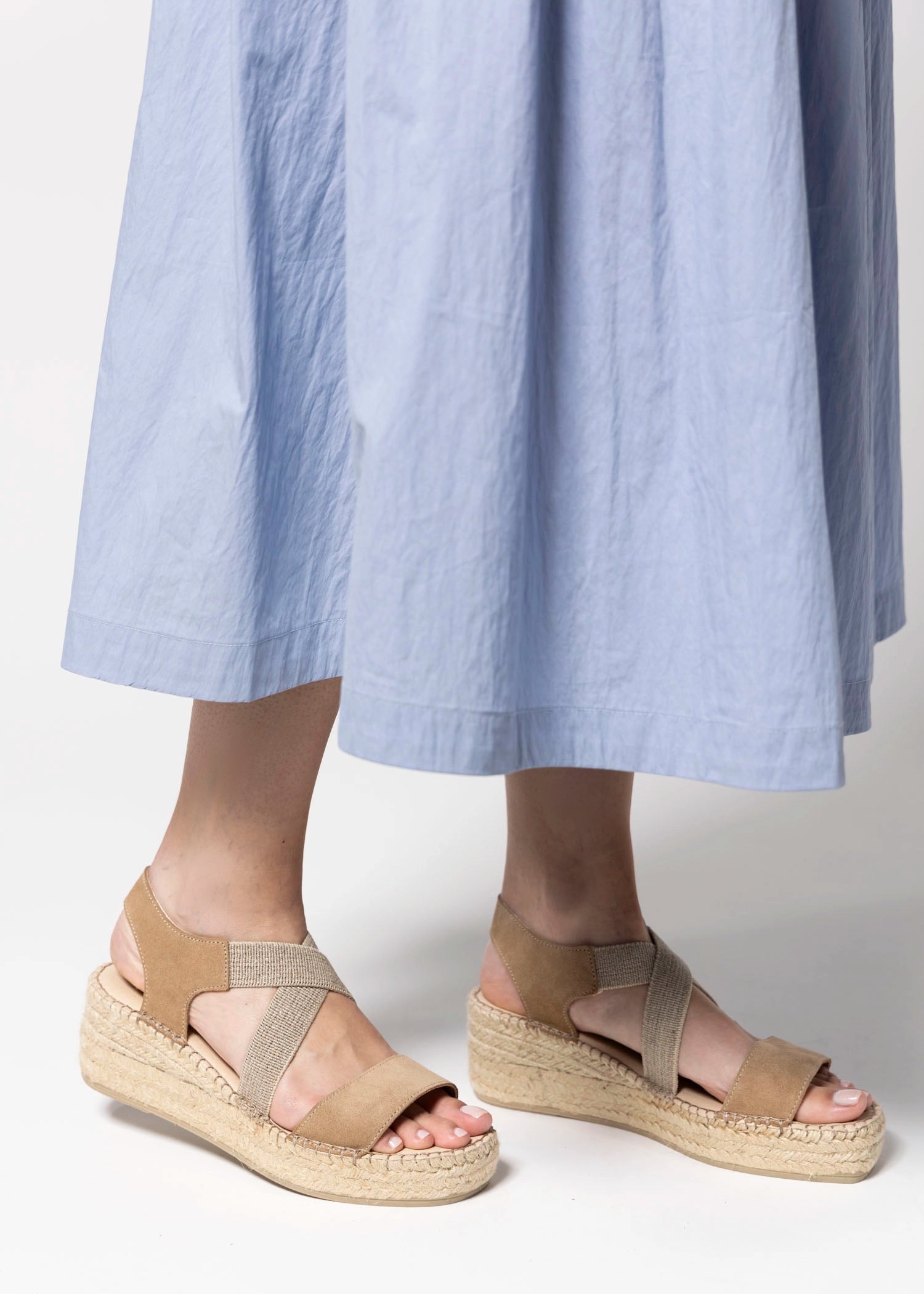 swatch_Sand Suede fabiolas espadrille wedge sandal