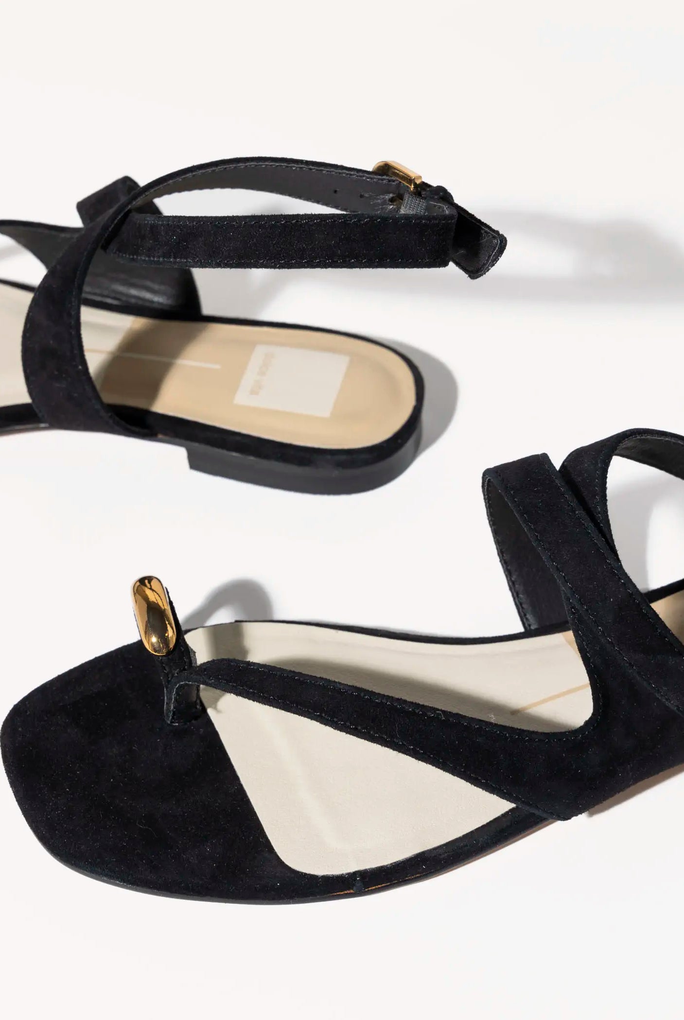 swatch_black earla sandal flat sandals