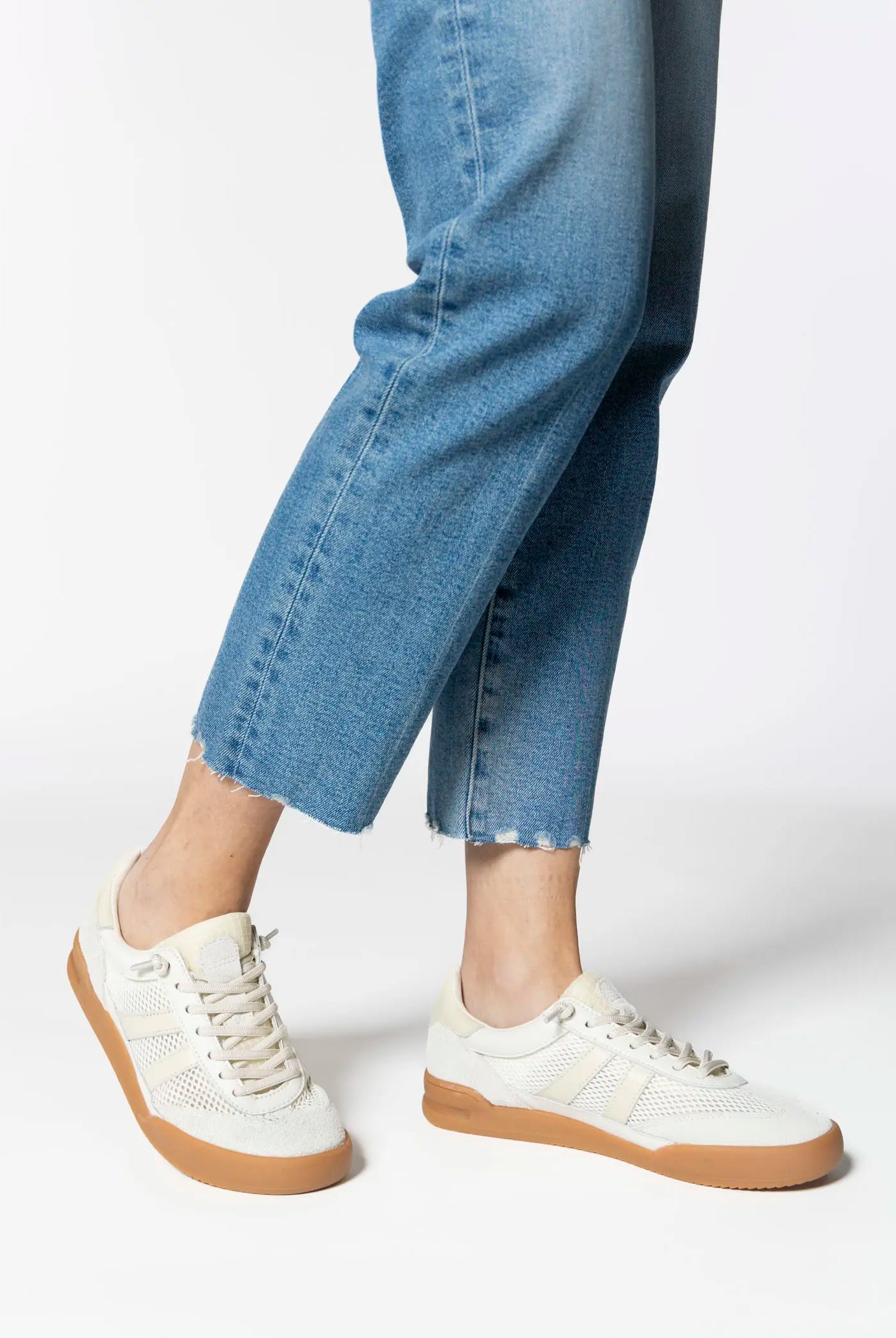 swatch_white multi verdict sneaker shoes