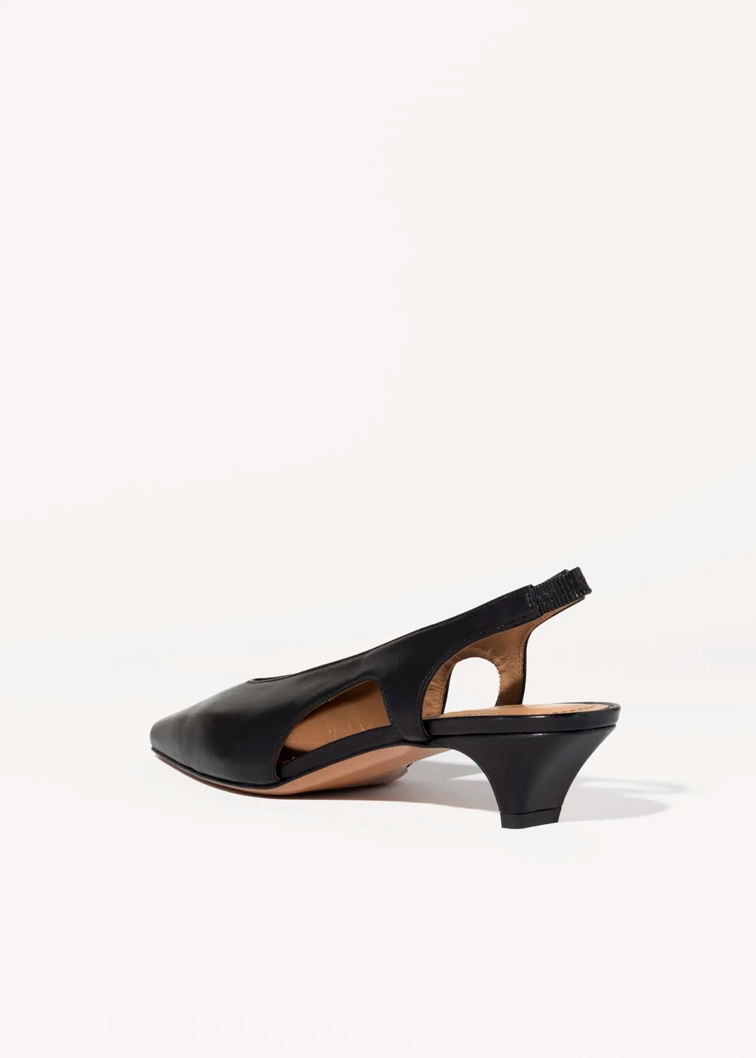 swatch_black leather leather pump heels