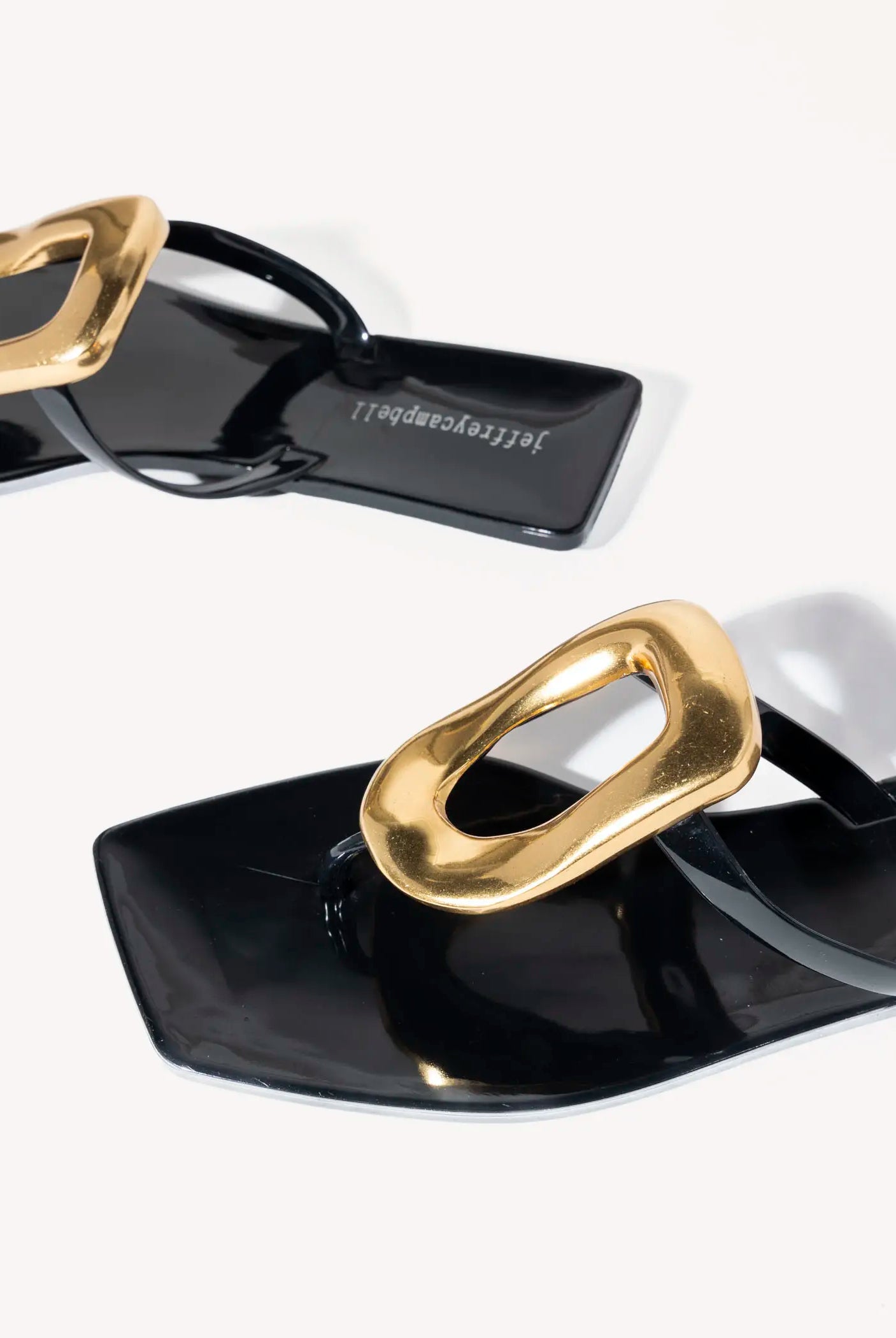 swatch_black linques jelly sandal sandals