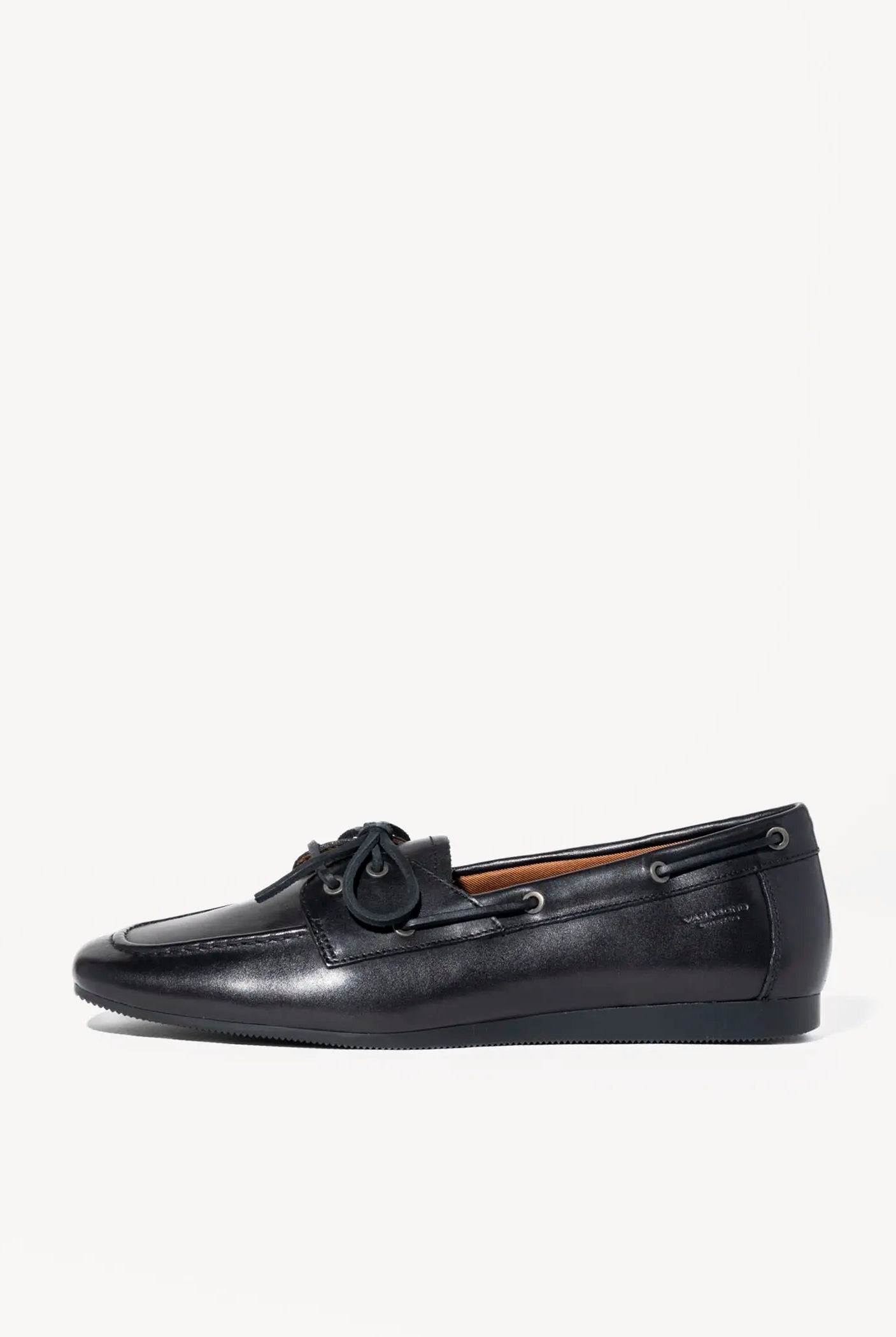 swatch_black hillary boat shoe flat shoes