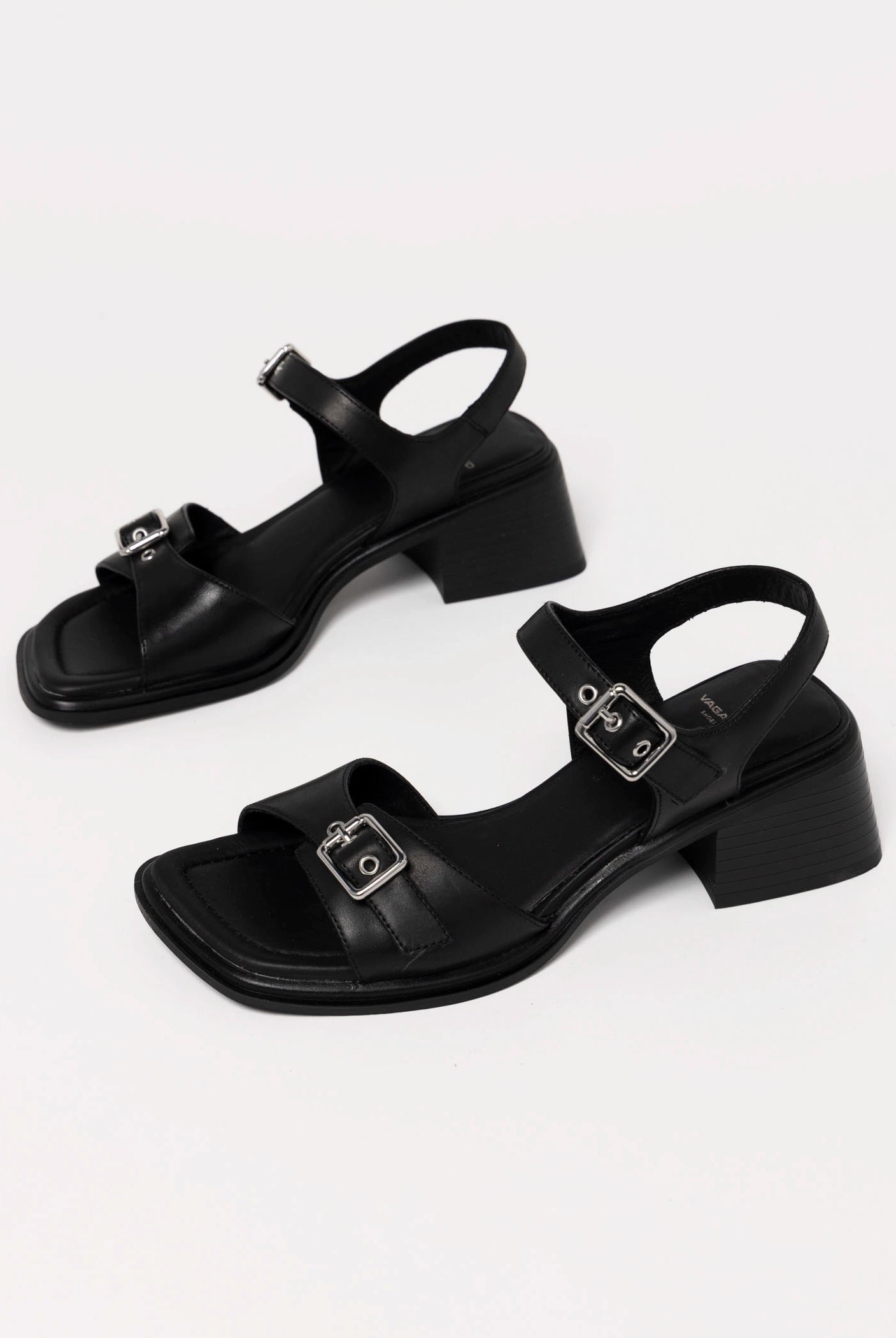 swatch_Black vagabond ines heeled sandals