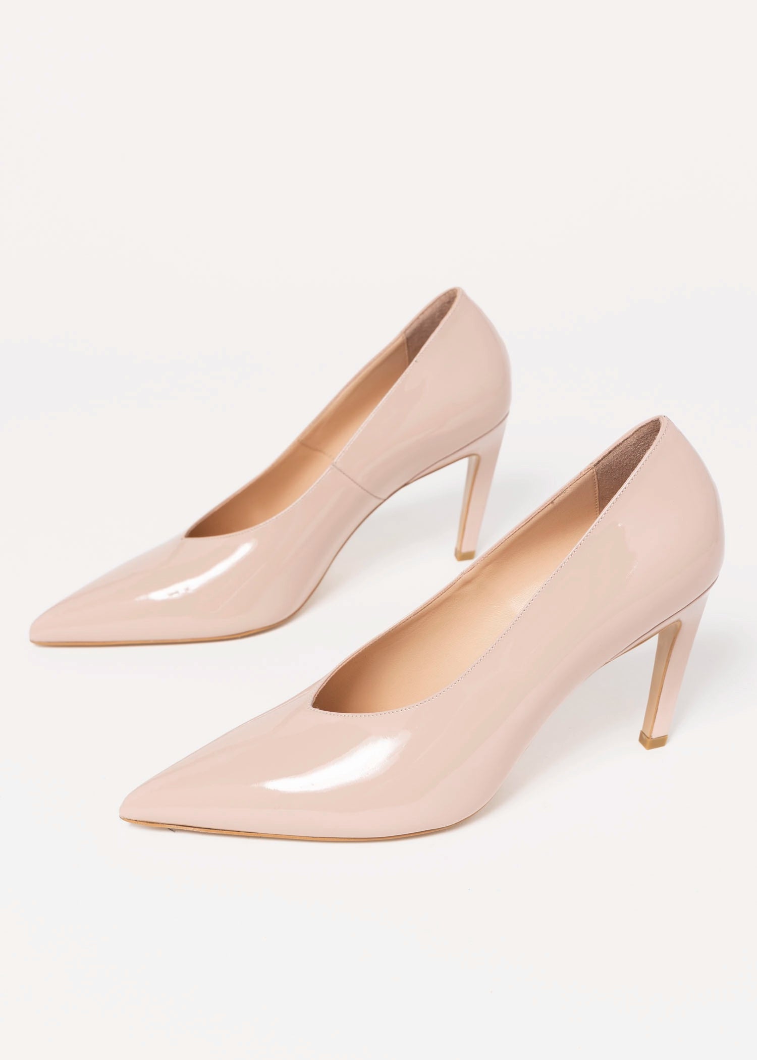 swatch_Nude Patent classic pump