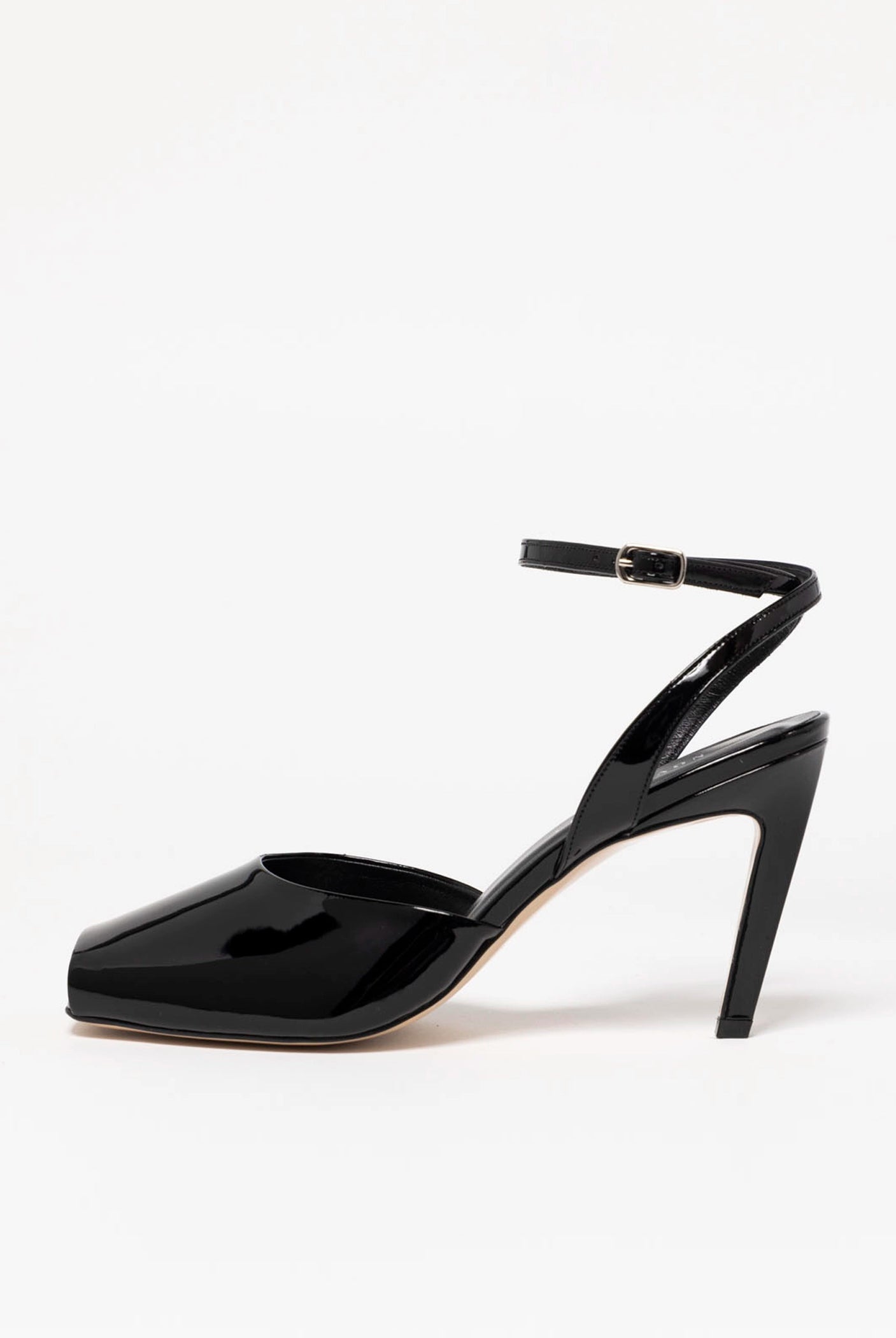 swatch_Black Patent Heeled Peep toe sandal