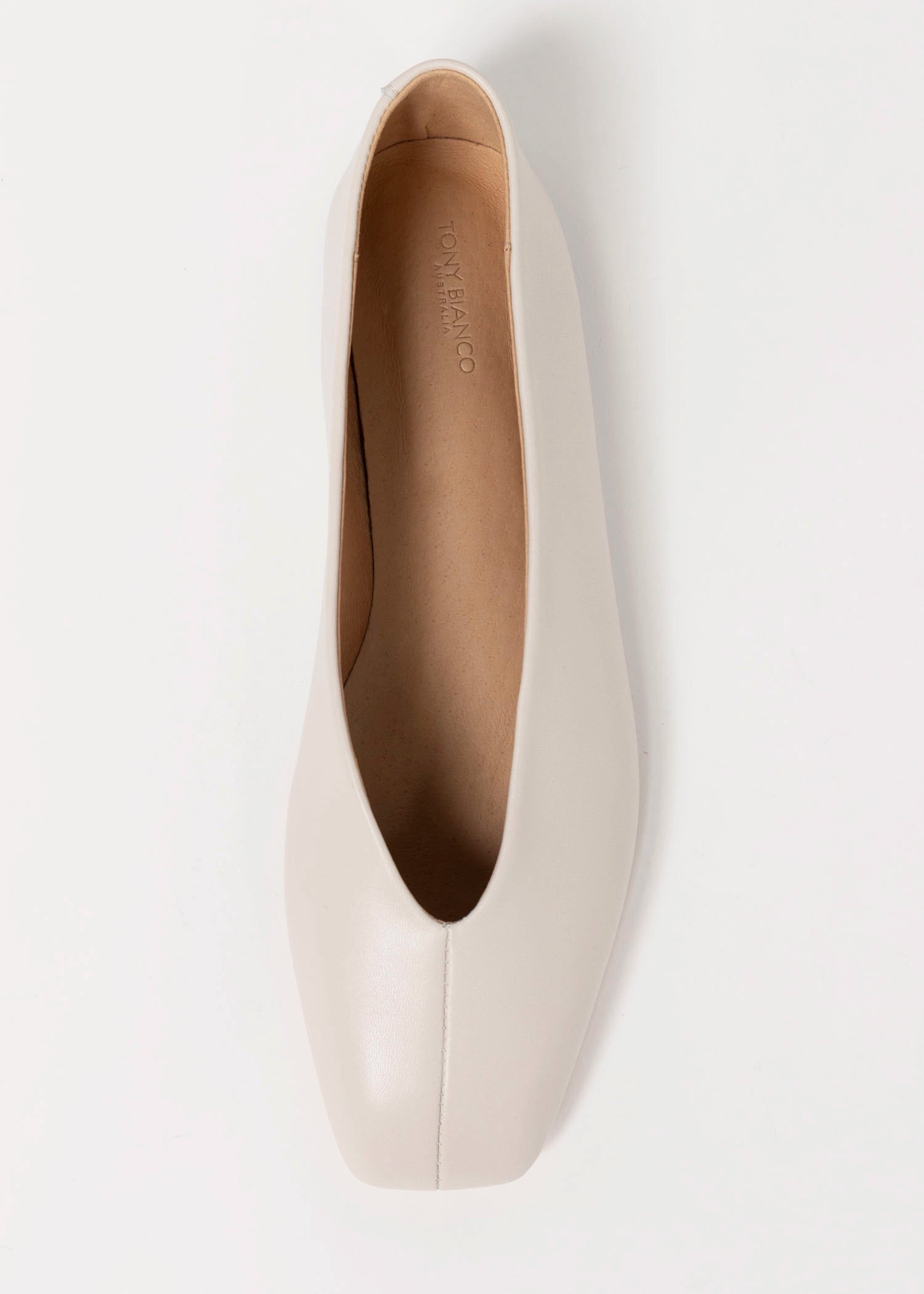 swatch_Dove Leather Tony bianco brash flat