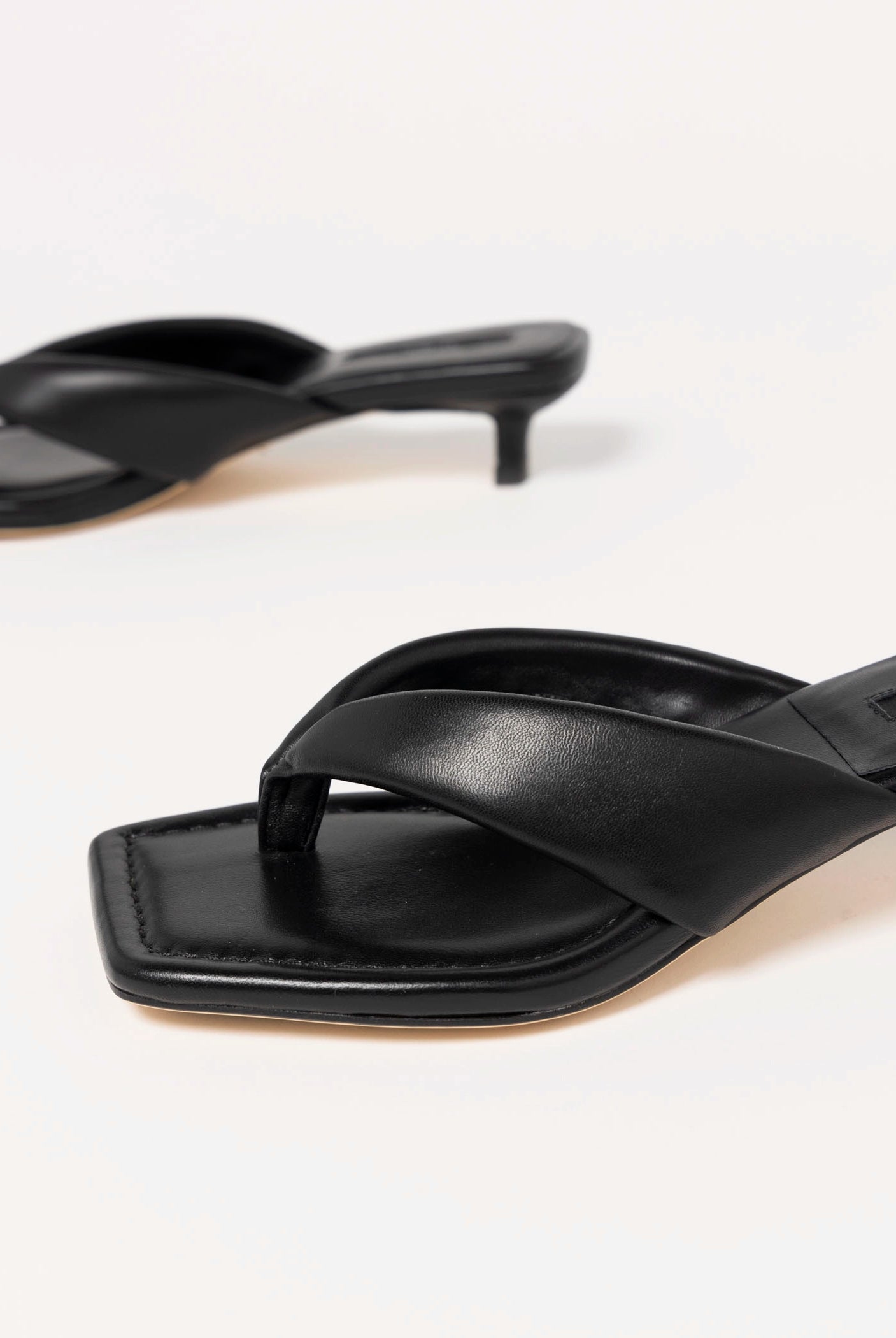 swatch_Black Leather Tony Bianco tropic heeled thong