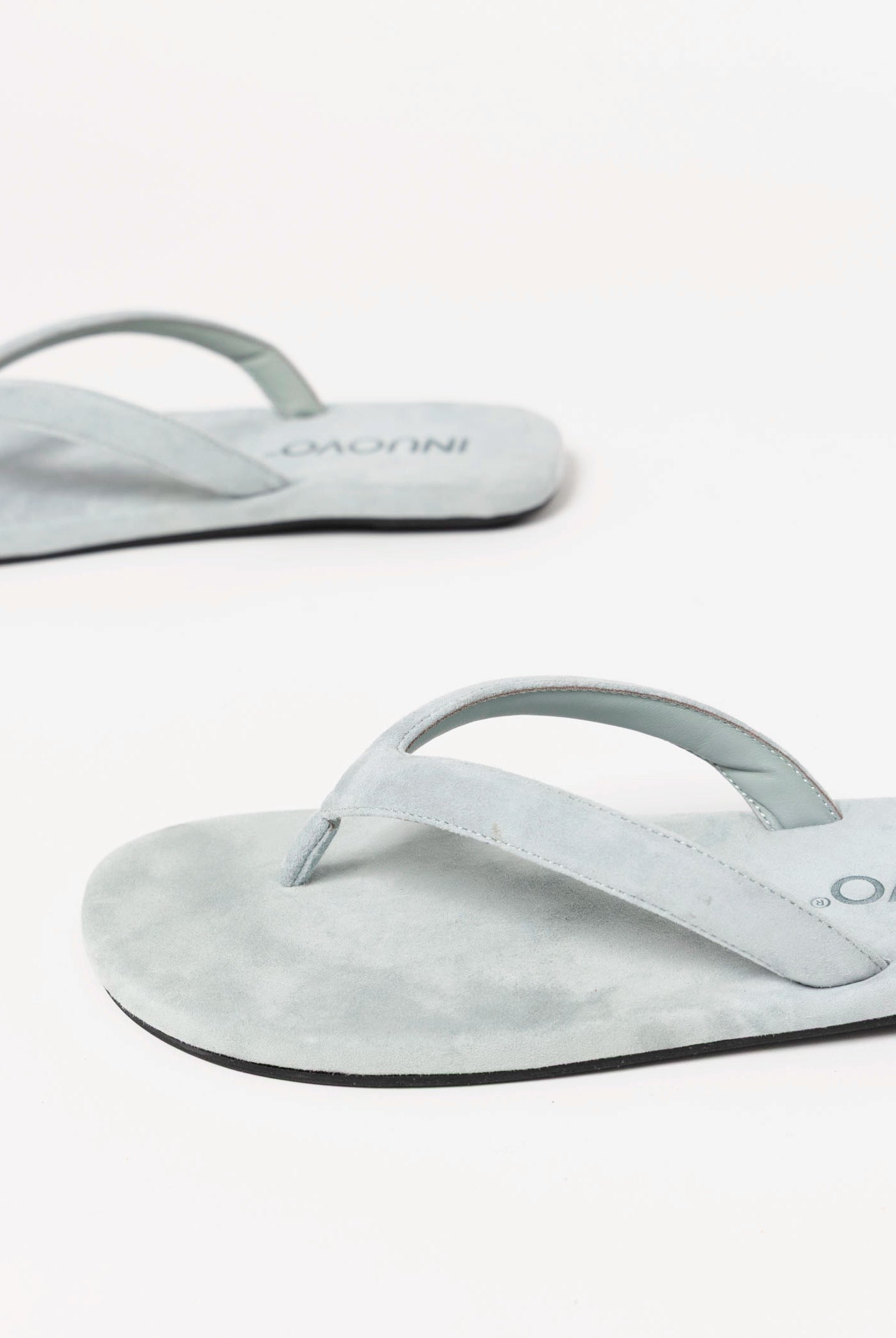 swatch_Light Blue Suede inuovo flat thong sandal