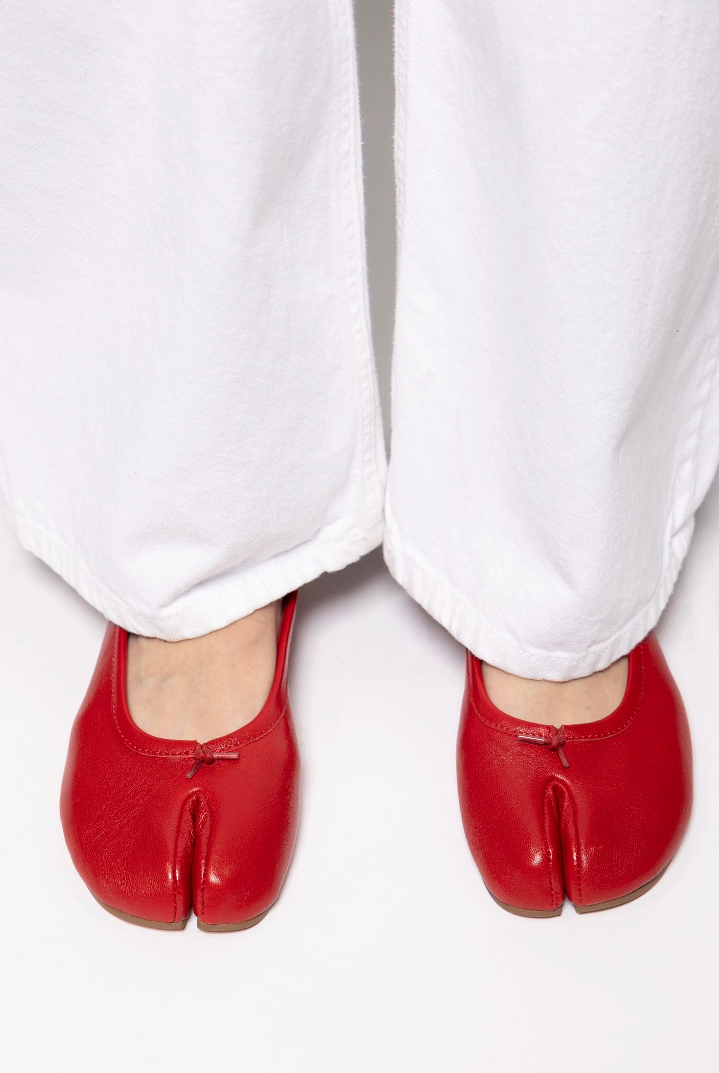 swatch_Red inuovo tabi ballet flat