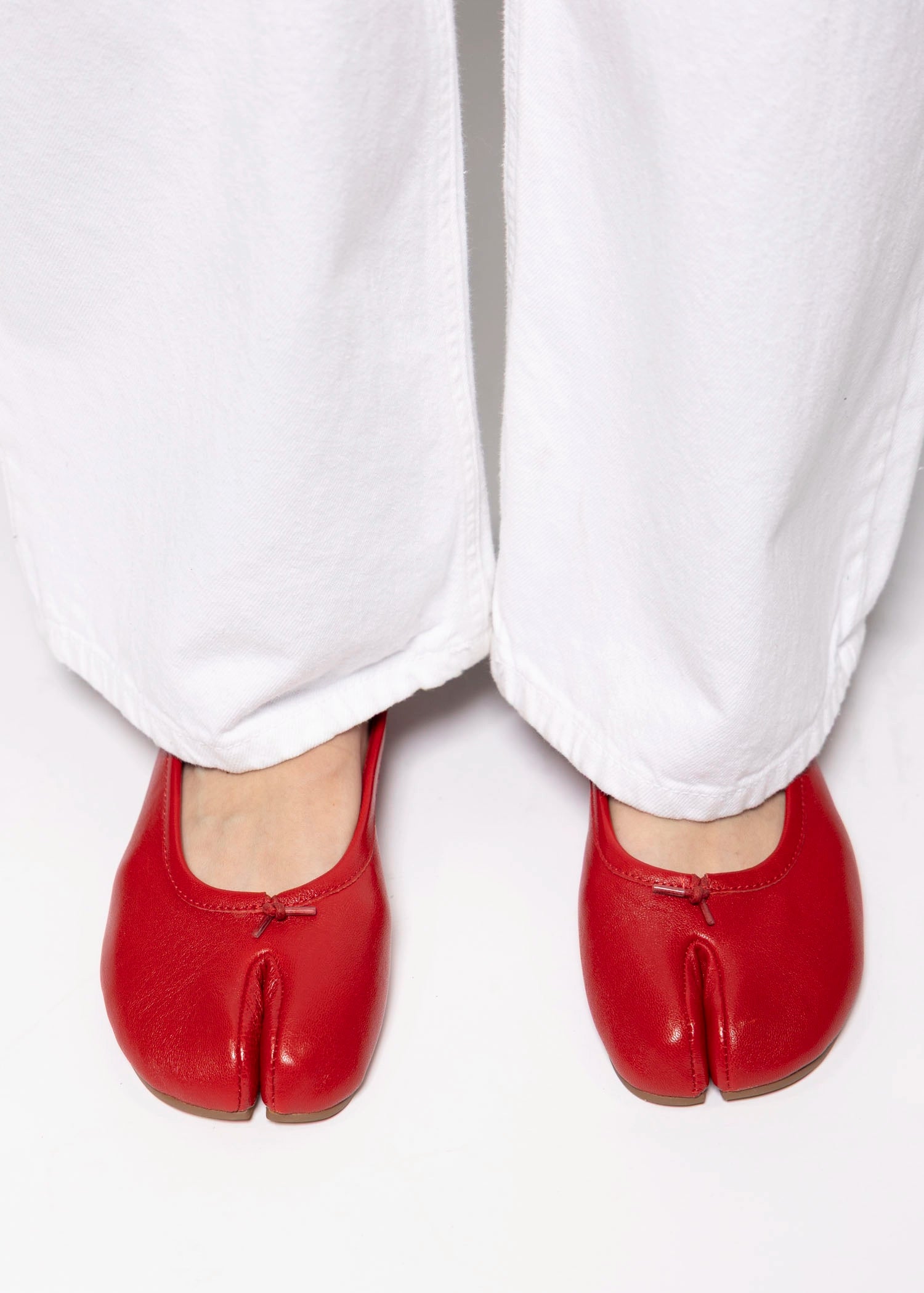 swatch_Red inuovo tabi ballet flat