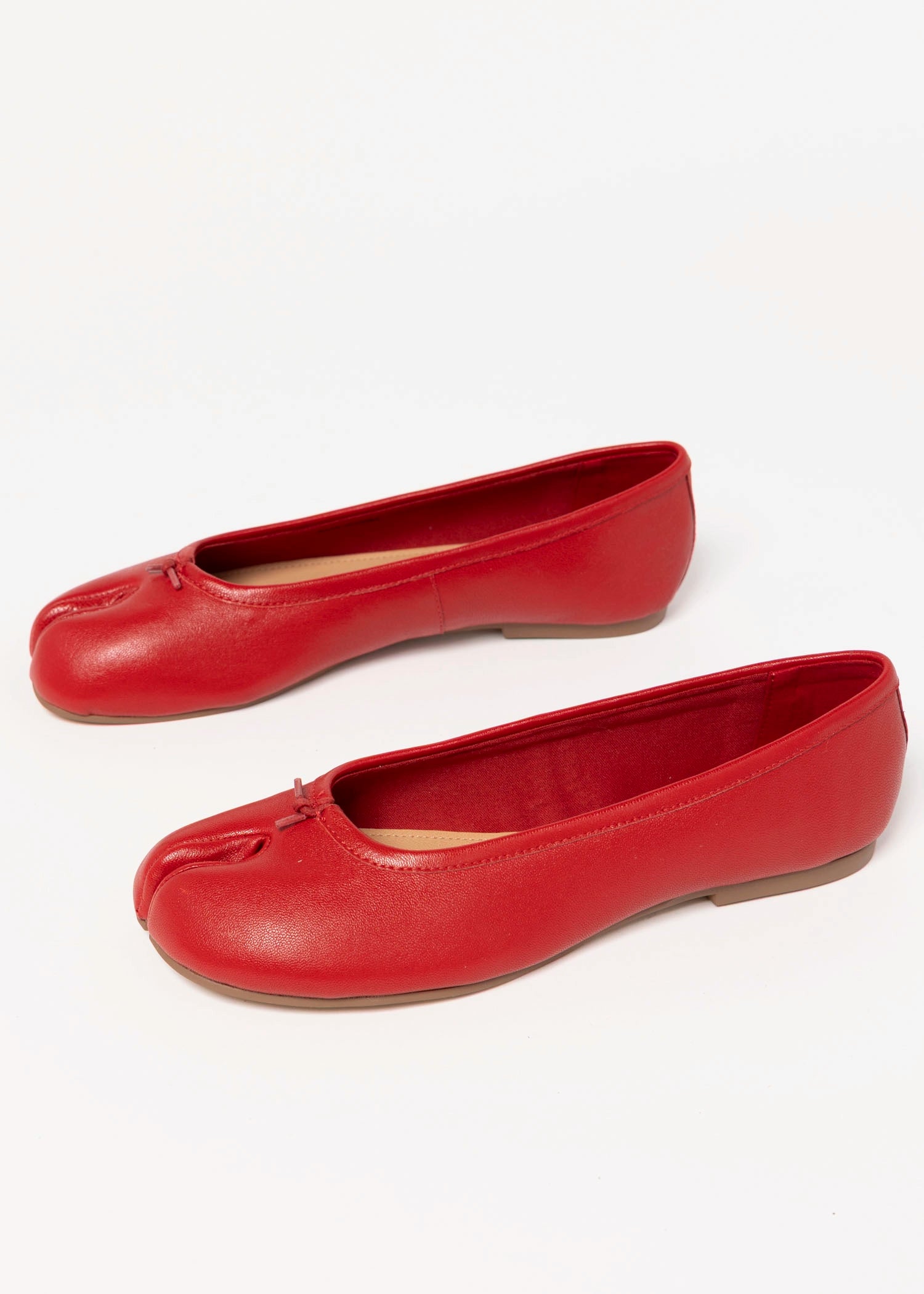 swatch_Red inuovo tabi ballet flat