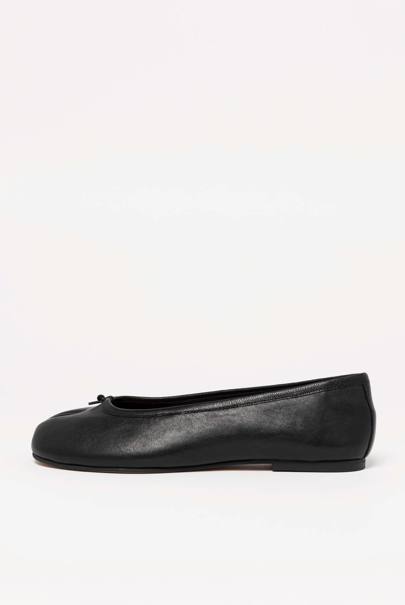 swatch_Black inuovo tabi ballet flat