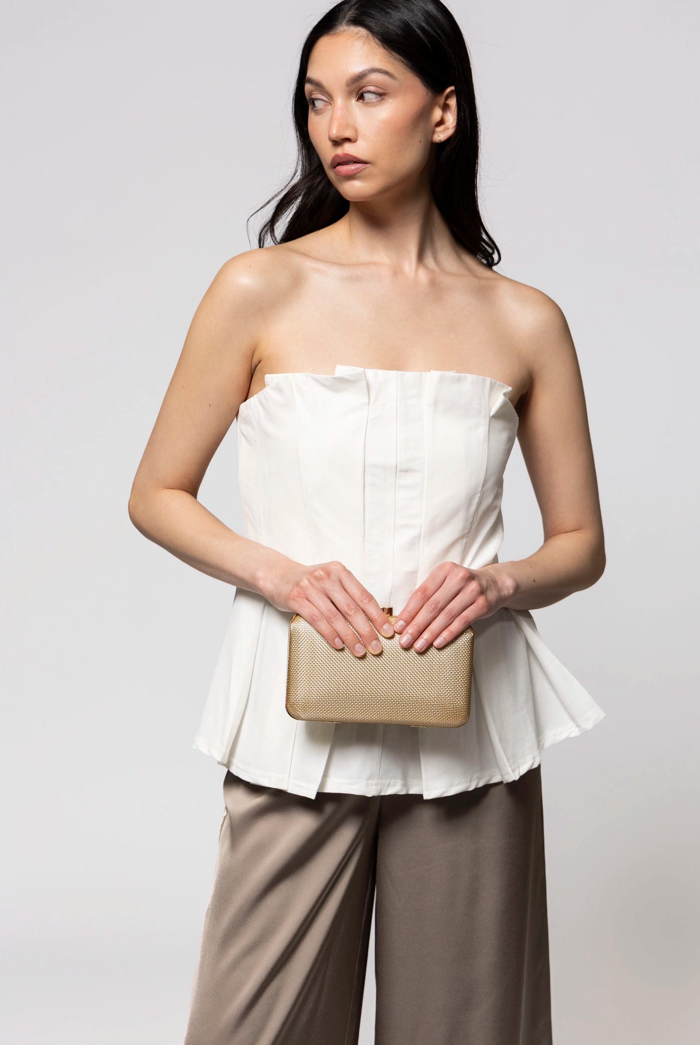 swatch_Gold olga berg jen box clutch