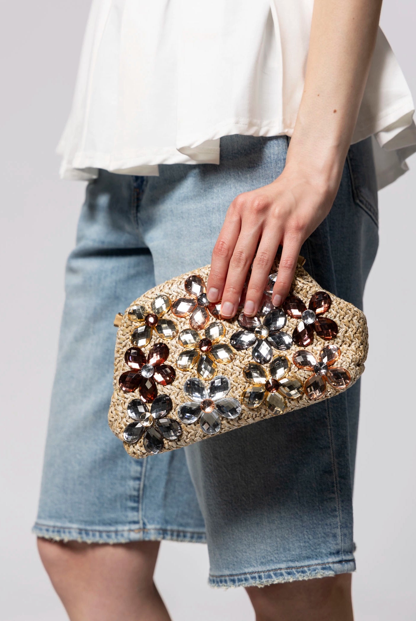 swatch_Natural olga berg fern crystal clutch