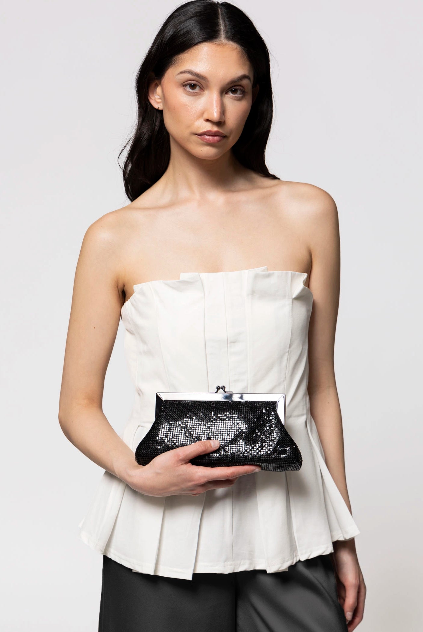 swatch_Black olga berg zara mesh frame clutch