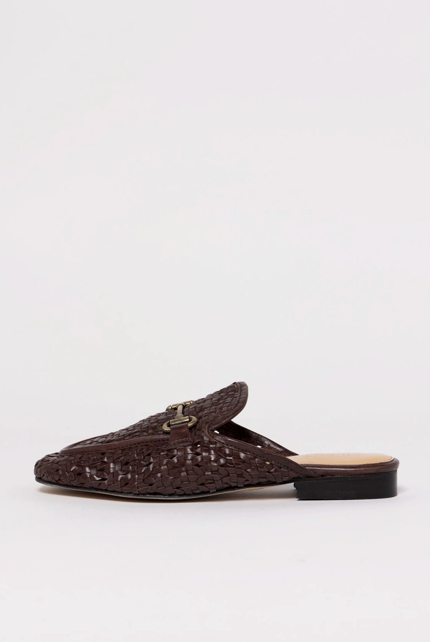 swatch_Brown Leather silent d cora woven mule