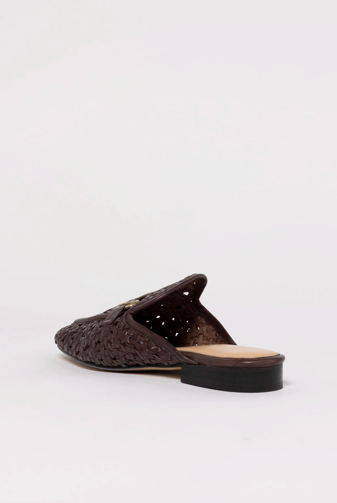 swatch_Brown Leather silent d cora woven mule