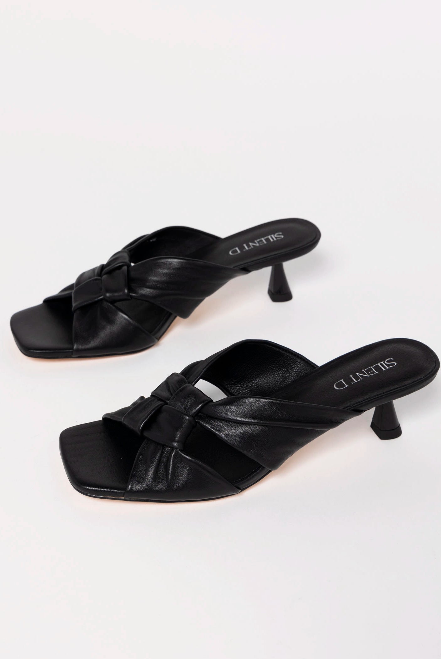 swatch_Black Leather silent d kineta heeled sandal