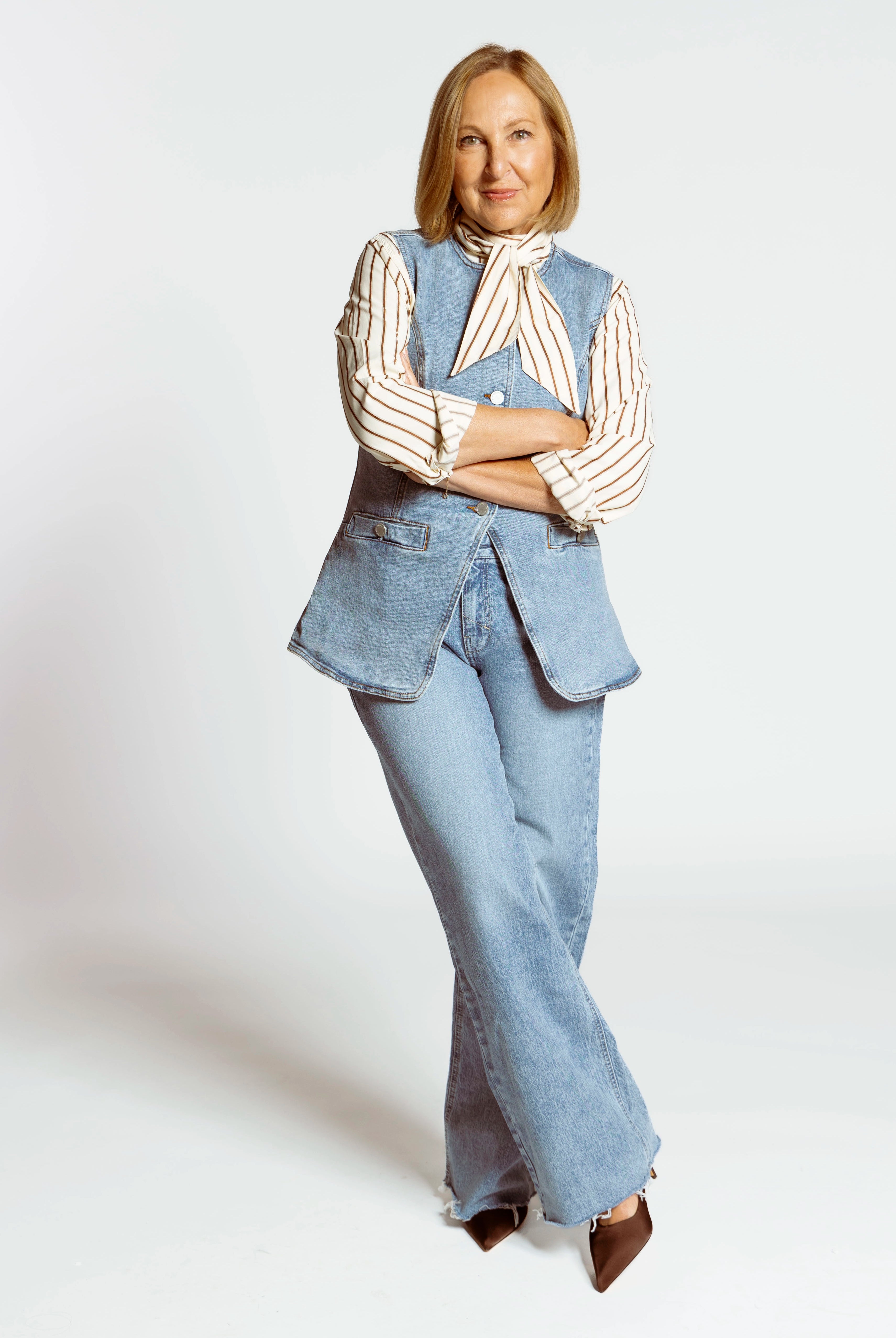 swatch_chocolate satin chloe satin pump heels