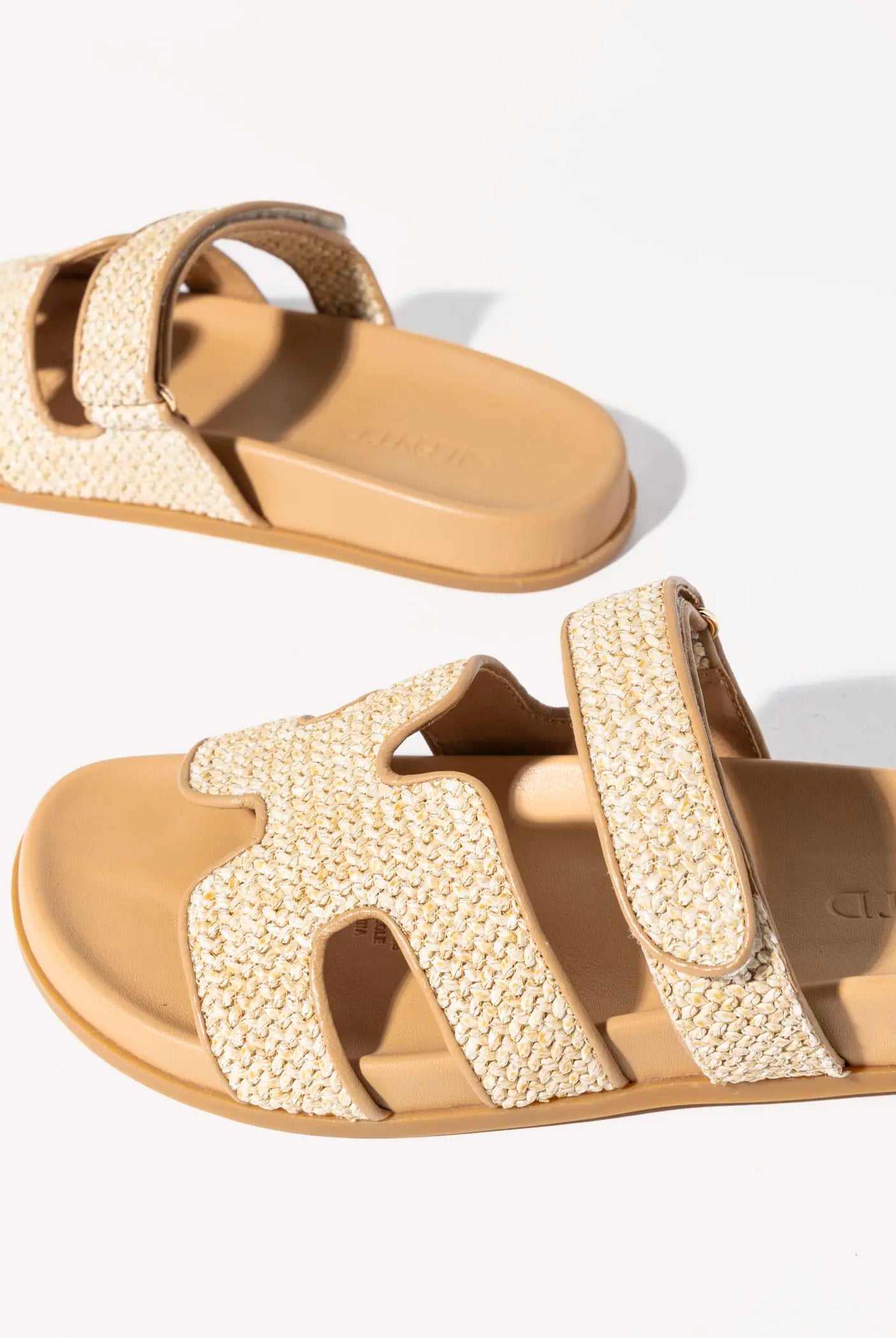swatch_natural hayzlen slide sandal flat sandals