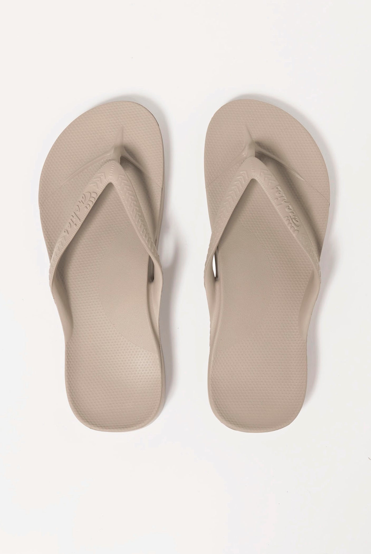 swatch_taupe arch support flip flop flat sandals