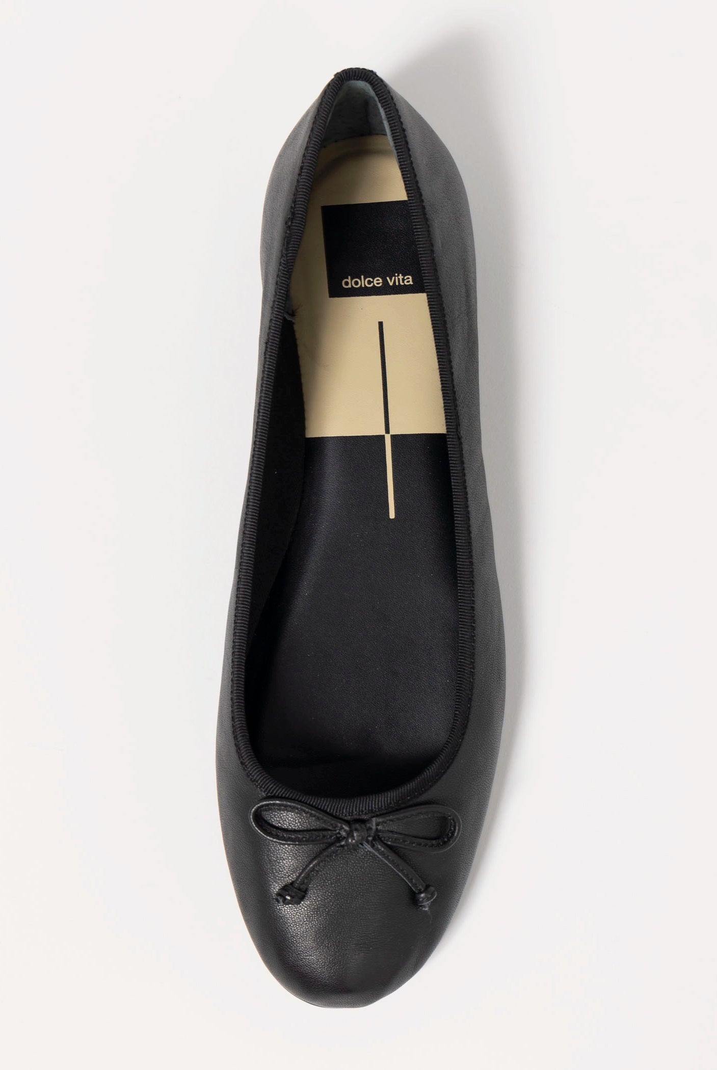 swatch_Black Leather dolce vita ritla ballet flats