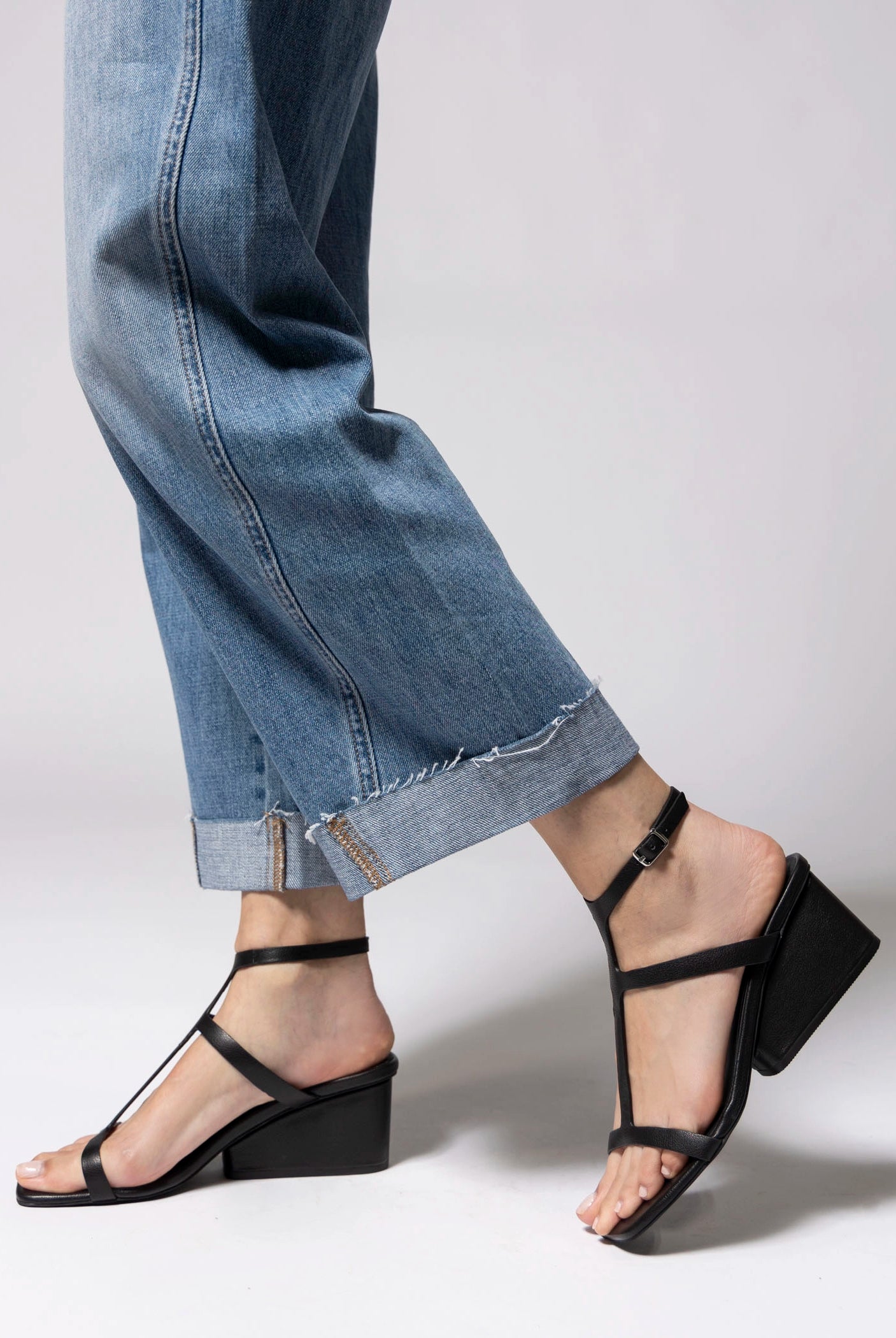 swatch_Black Leather intentionally blank semy wedge sandal