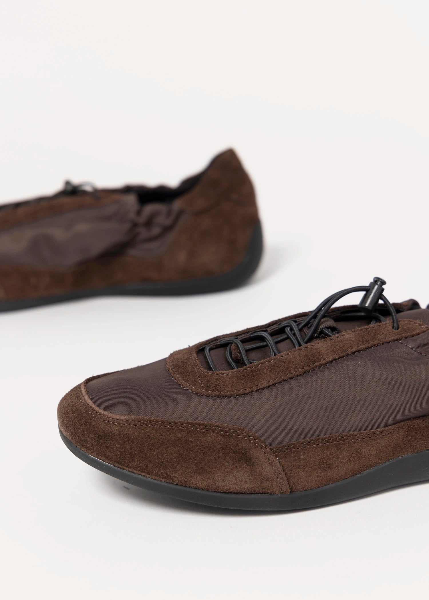 swatch_Coffee Suede vagabond hollie sneakers