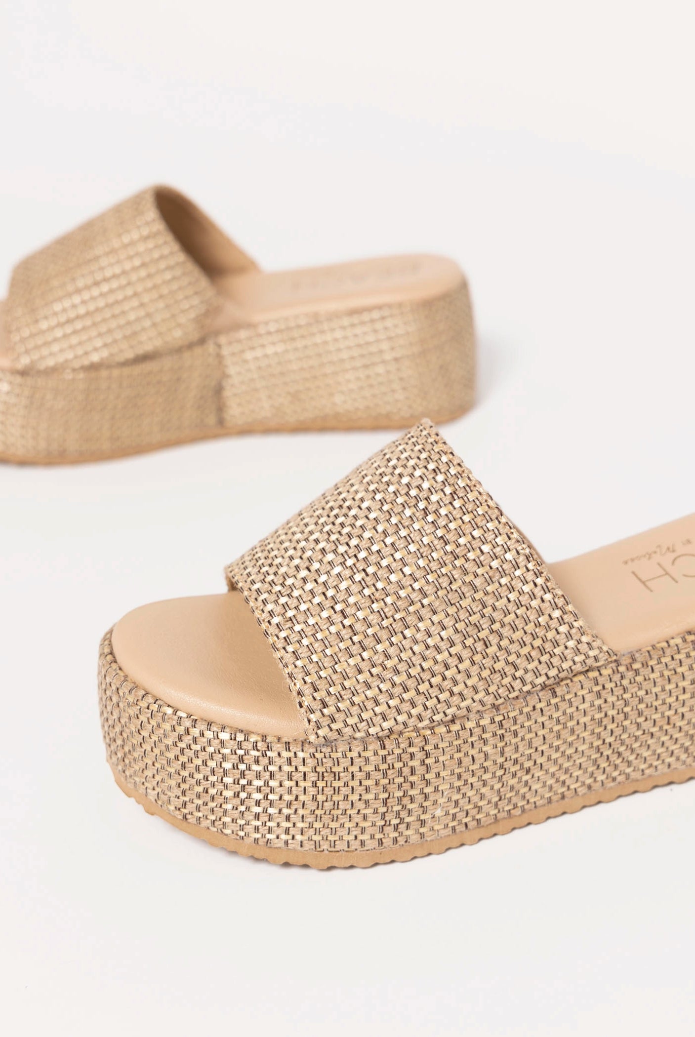 swatch_Tan Multi matisse pismo platform sandal