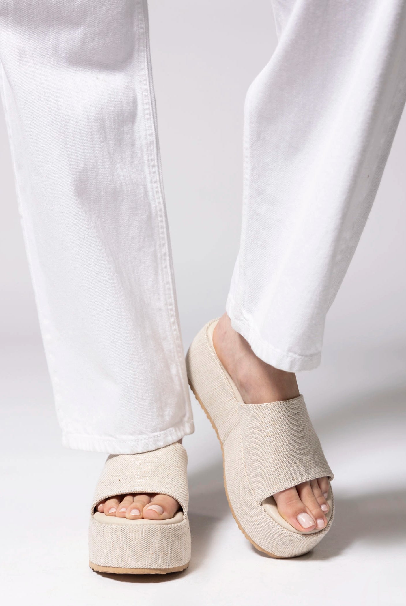 swatch_Silver matisse pismo platform sandal