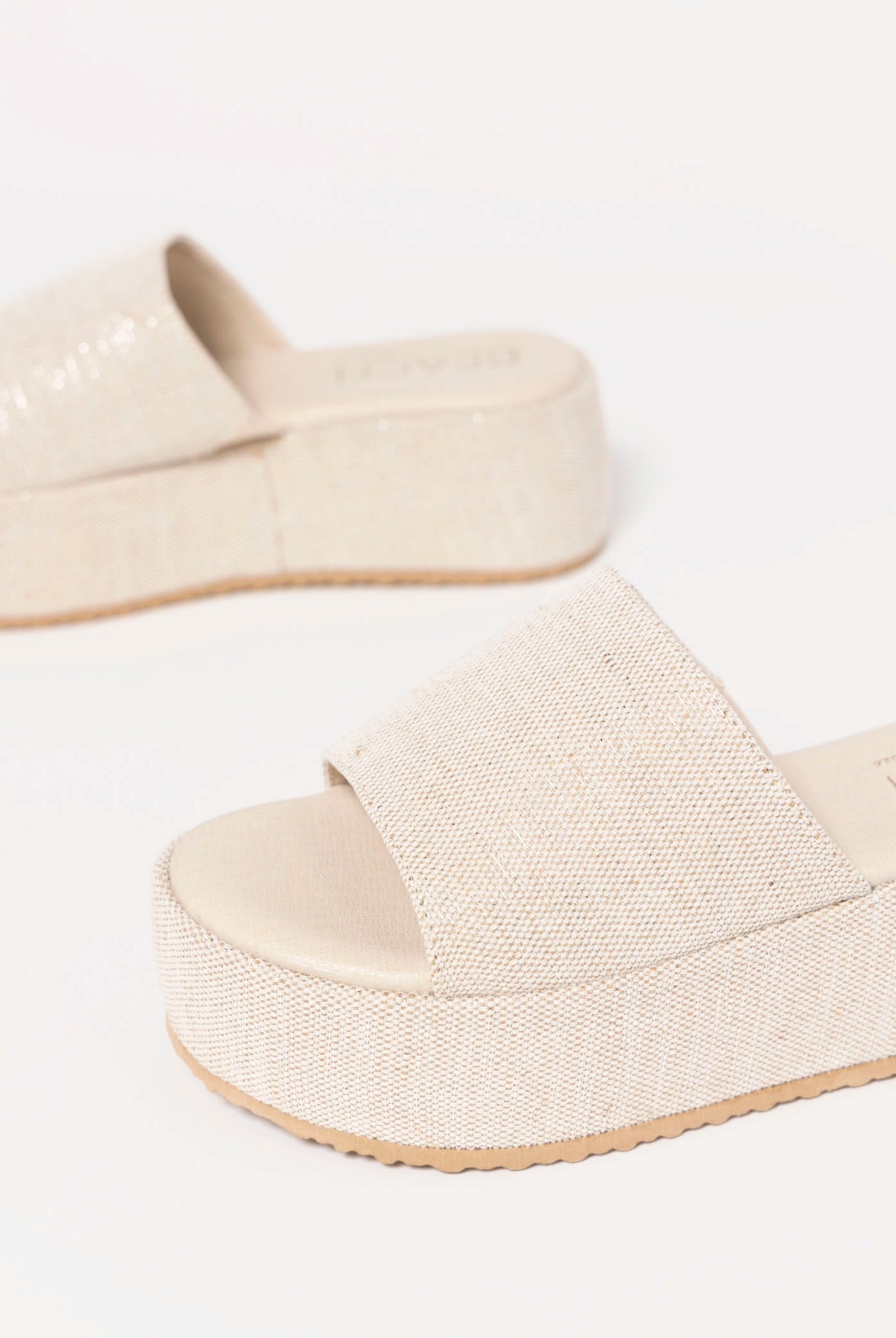 swatch_Silver matisse pismo platform sandal