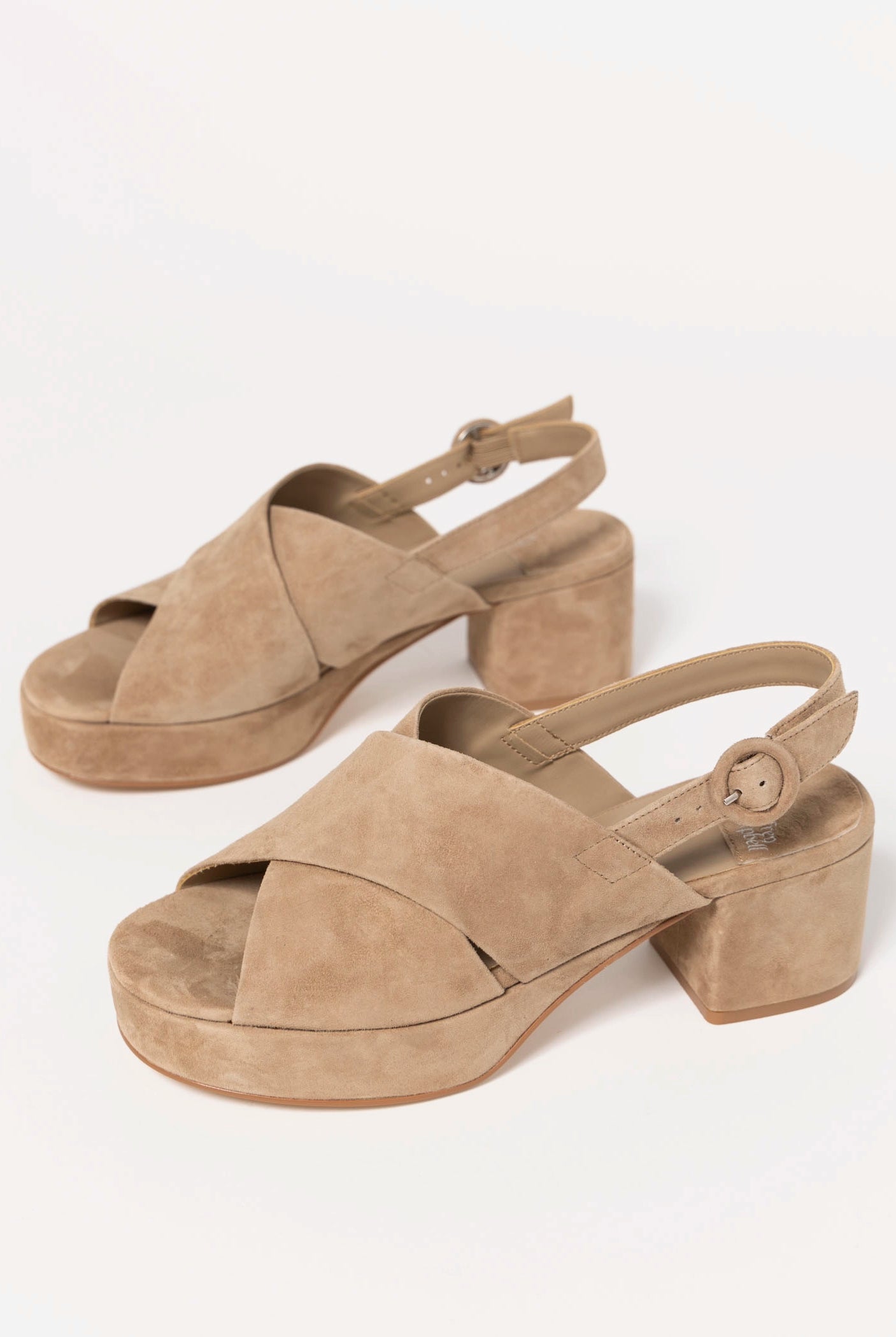 swatch_Beige Suede jeffrey campbell zentra platform sandal