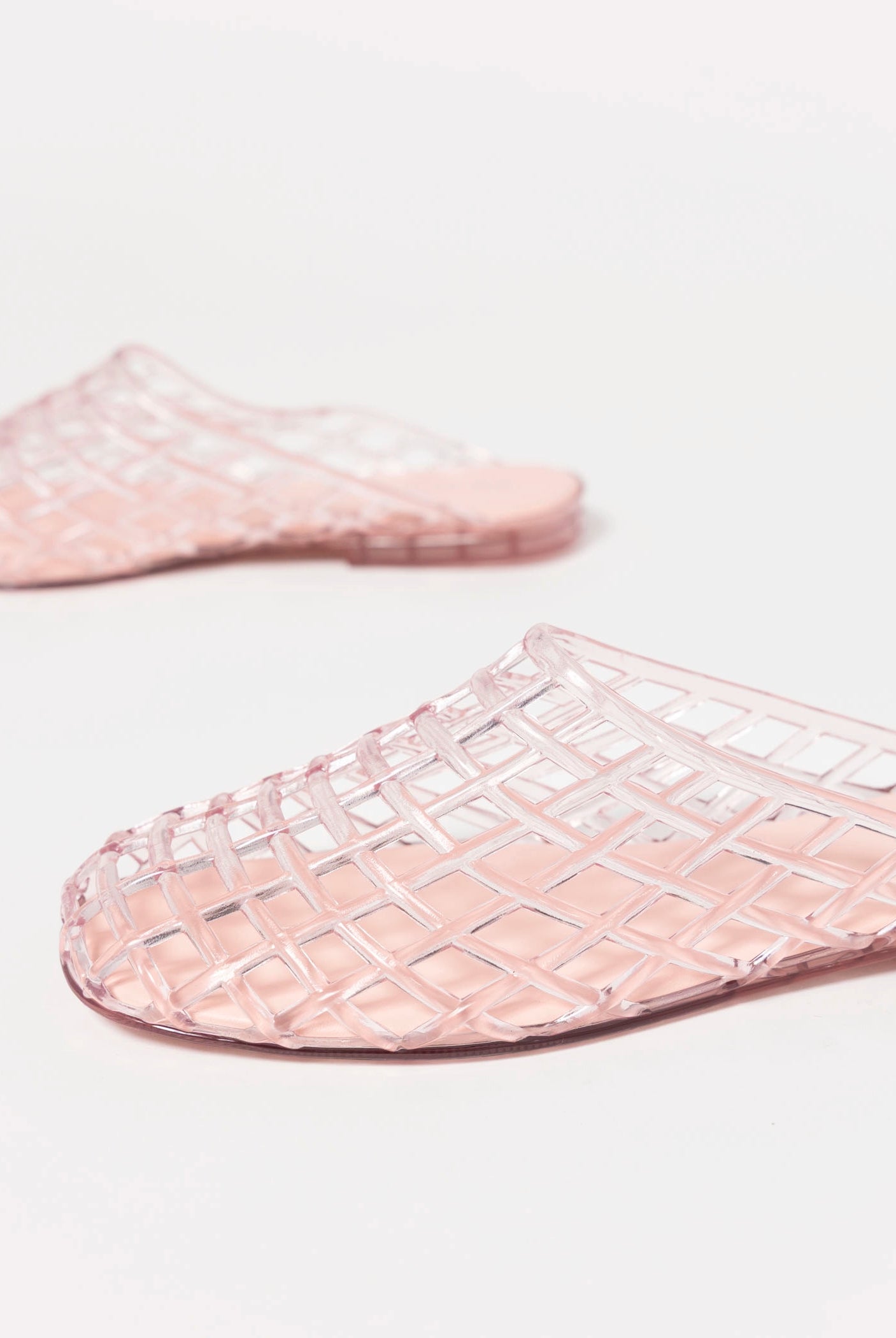 swatch_Pink solar jelly slide