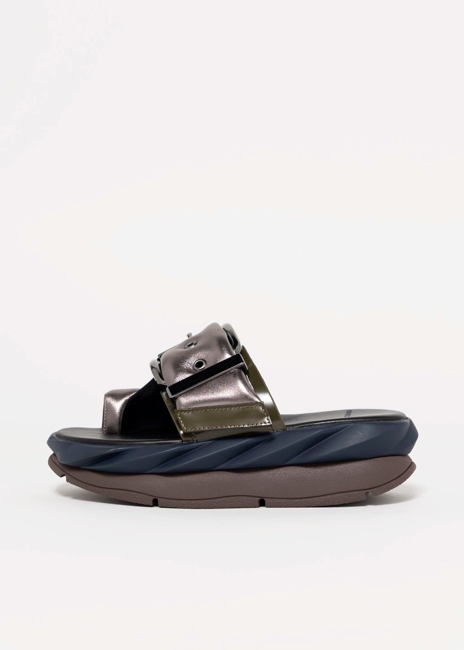 swatch_Gunmetal 4ccccees mellow glow platform sandal