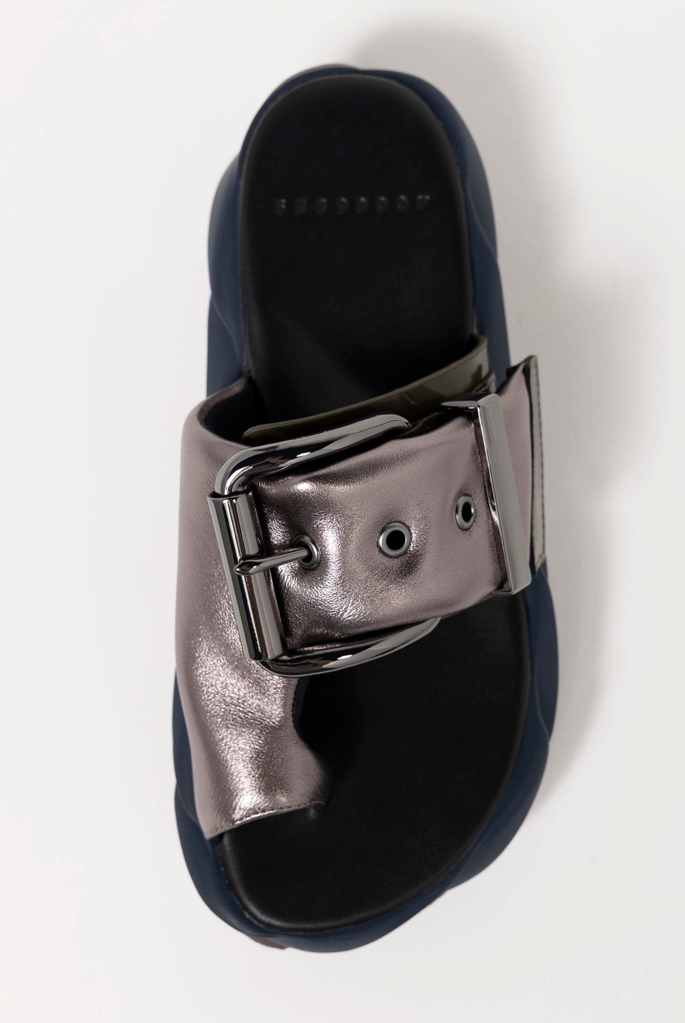 swatch_Gunmetal 4ccccees mellow glow platform sandal