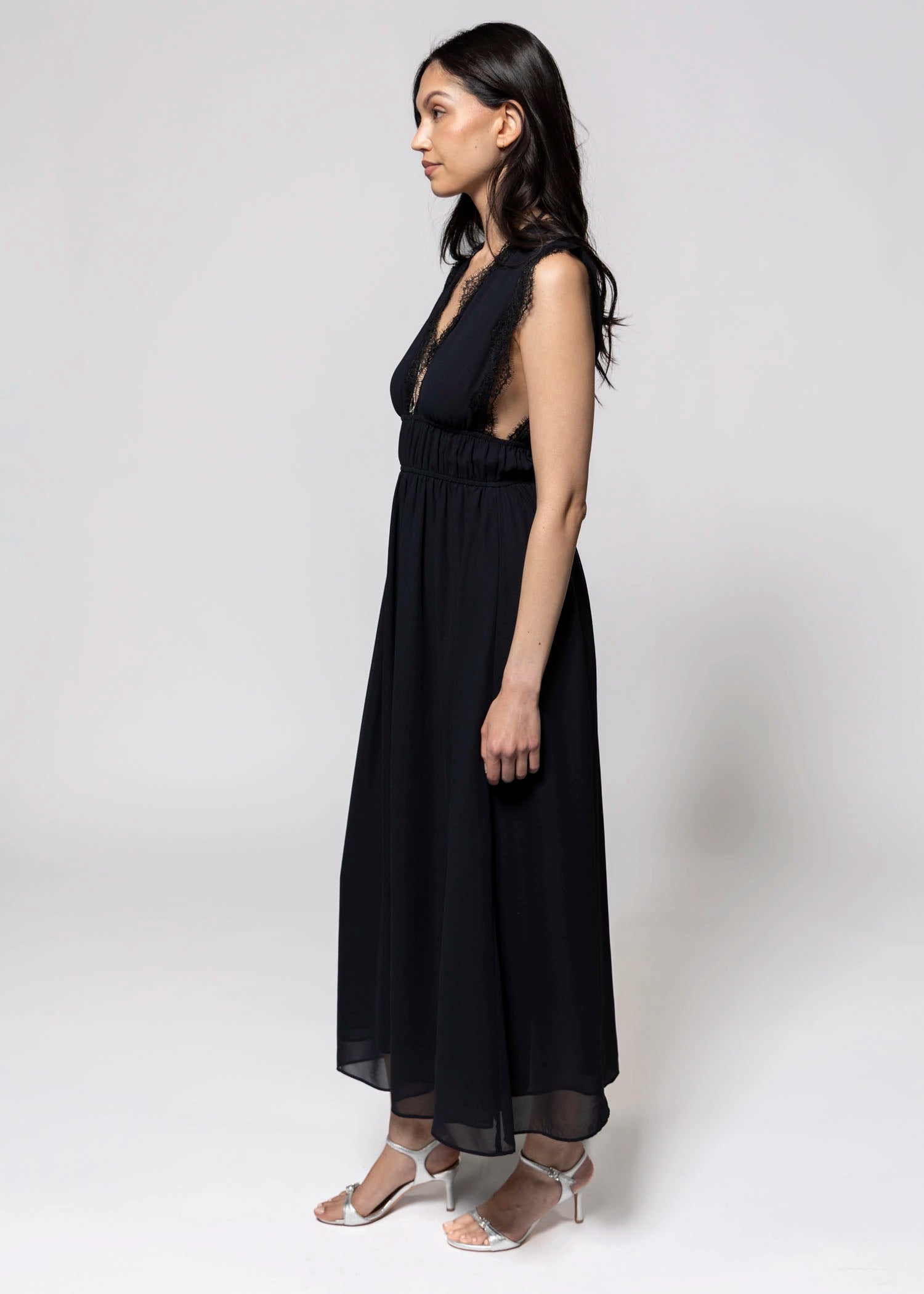 swatch_navy elodie the label Lou lace trim dress
