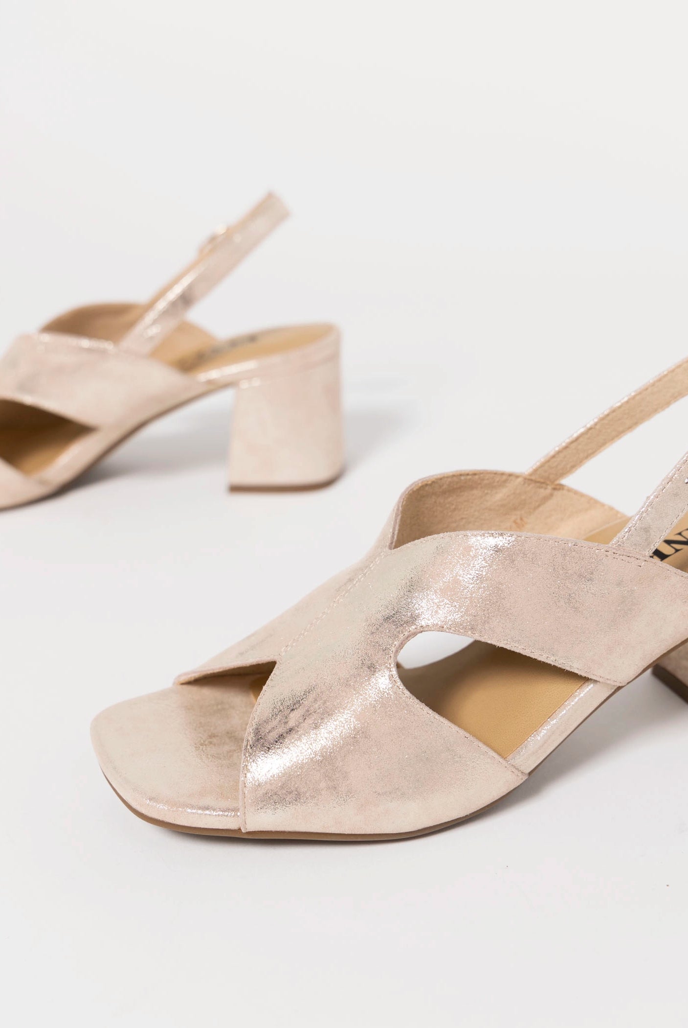swatch_Champagne vaneli duffy slingback sandal