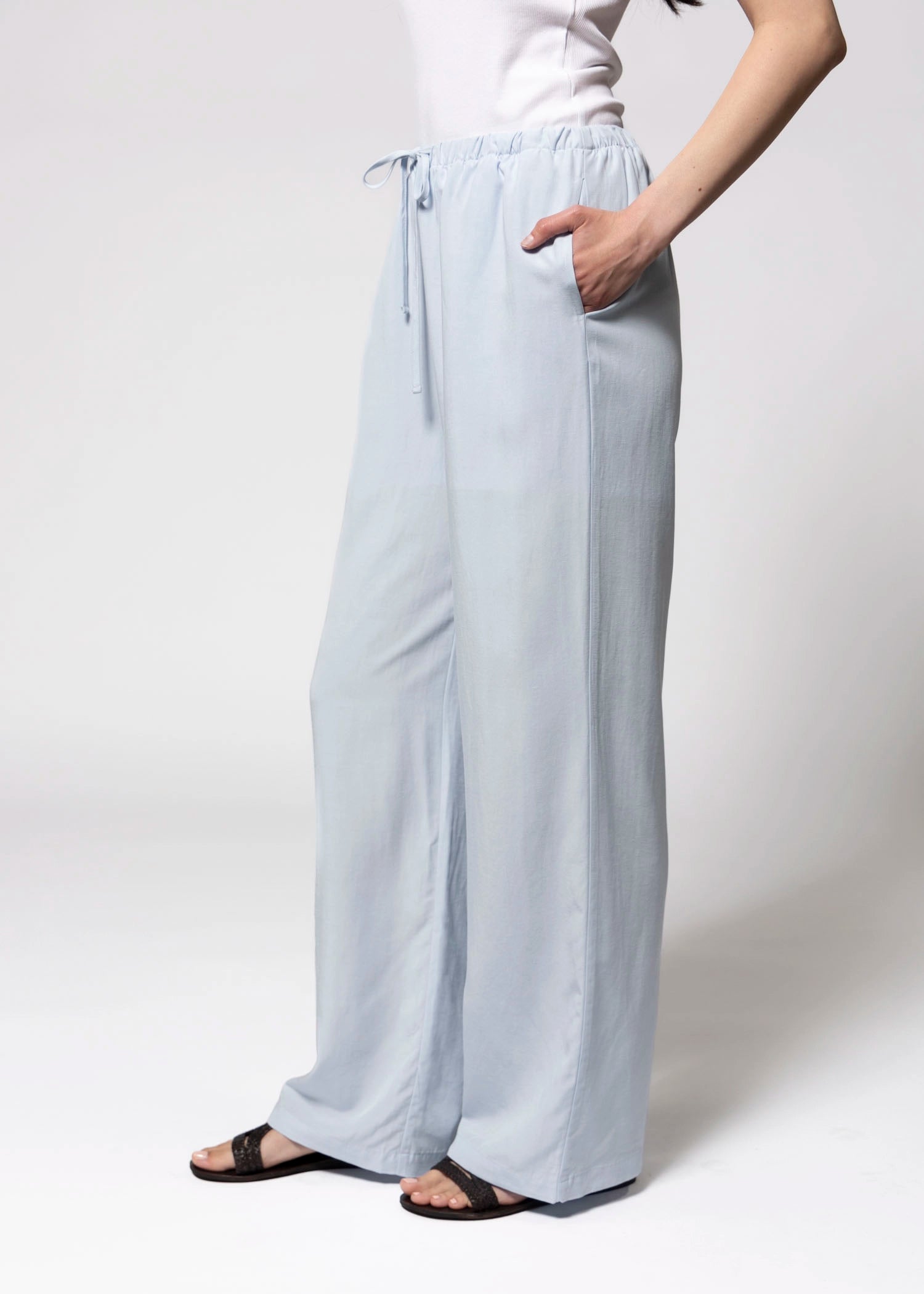 swatch_Ice Blue drawstring straight leg pant