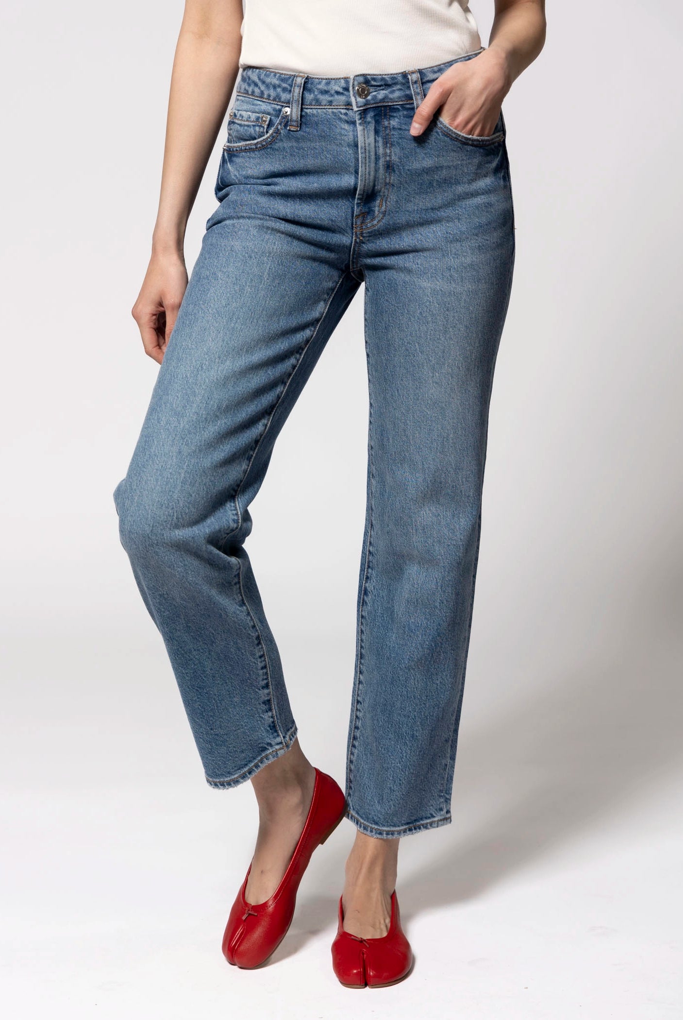 swatch_Denim pistola aleks straight leg jean