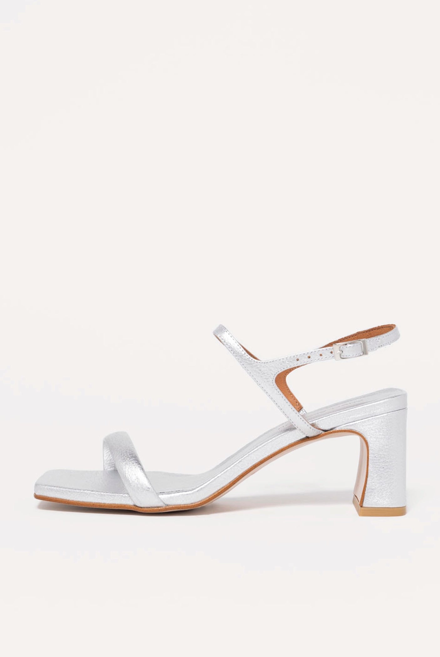 swatch_Silver Leather angel alarcon dominique heeled sandal