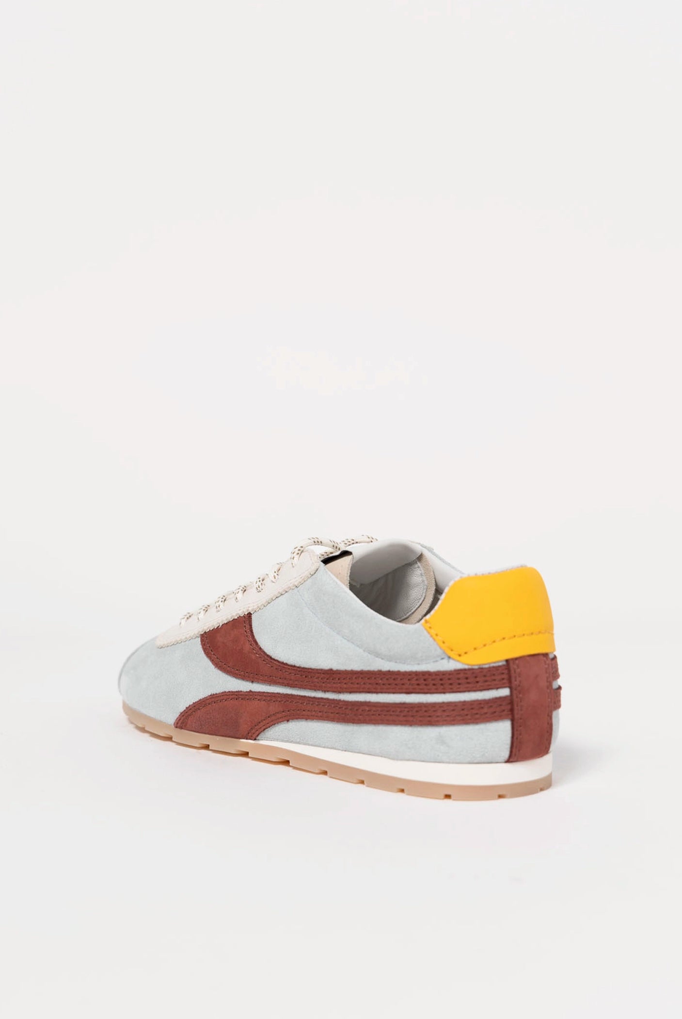 swatch_Sky oncept essex sneaker