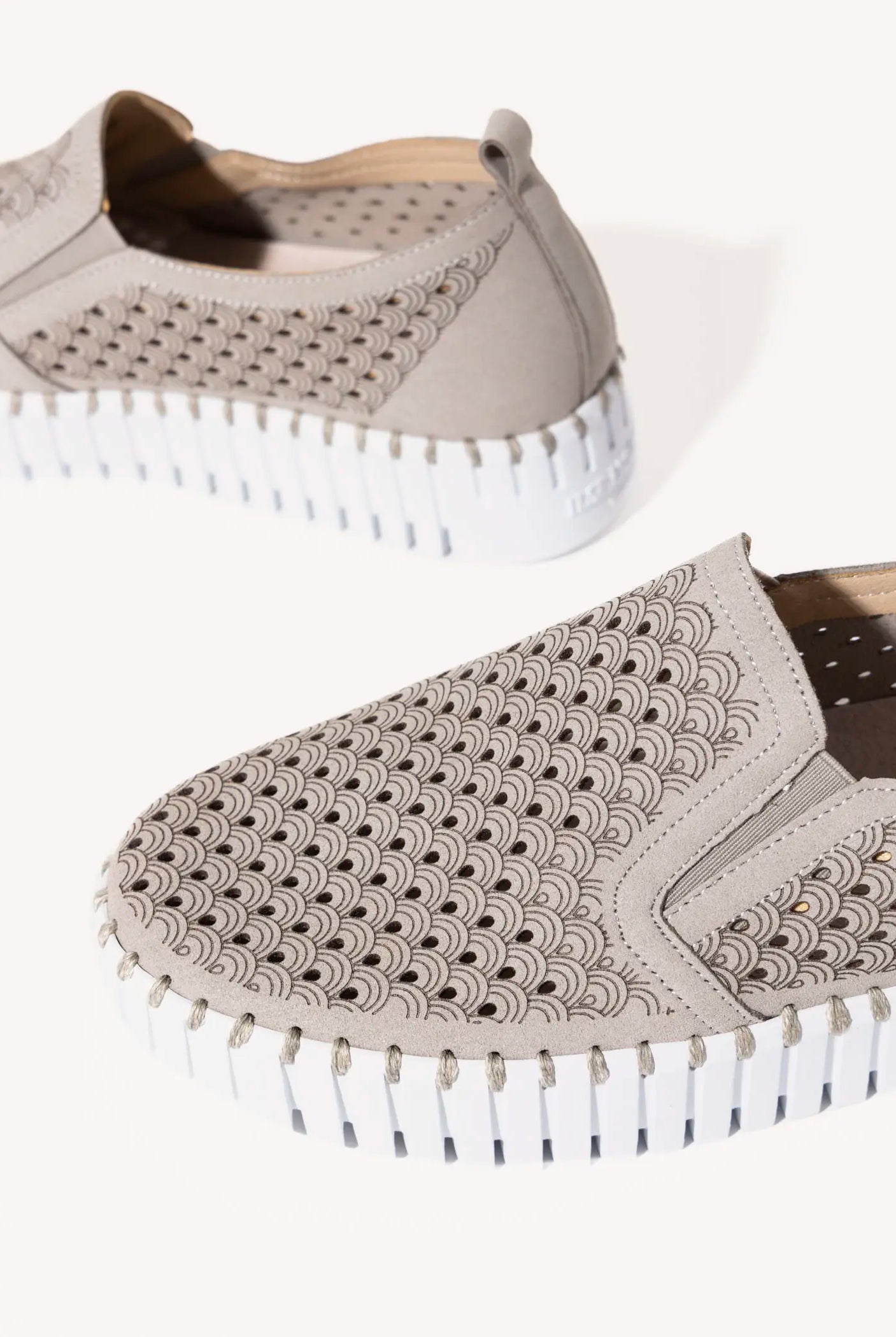 swatch_atmosphere comfort sneaker shoes