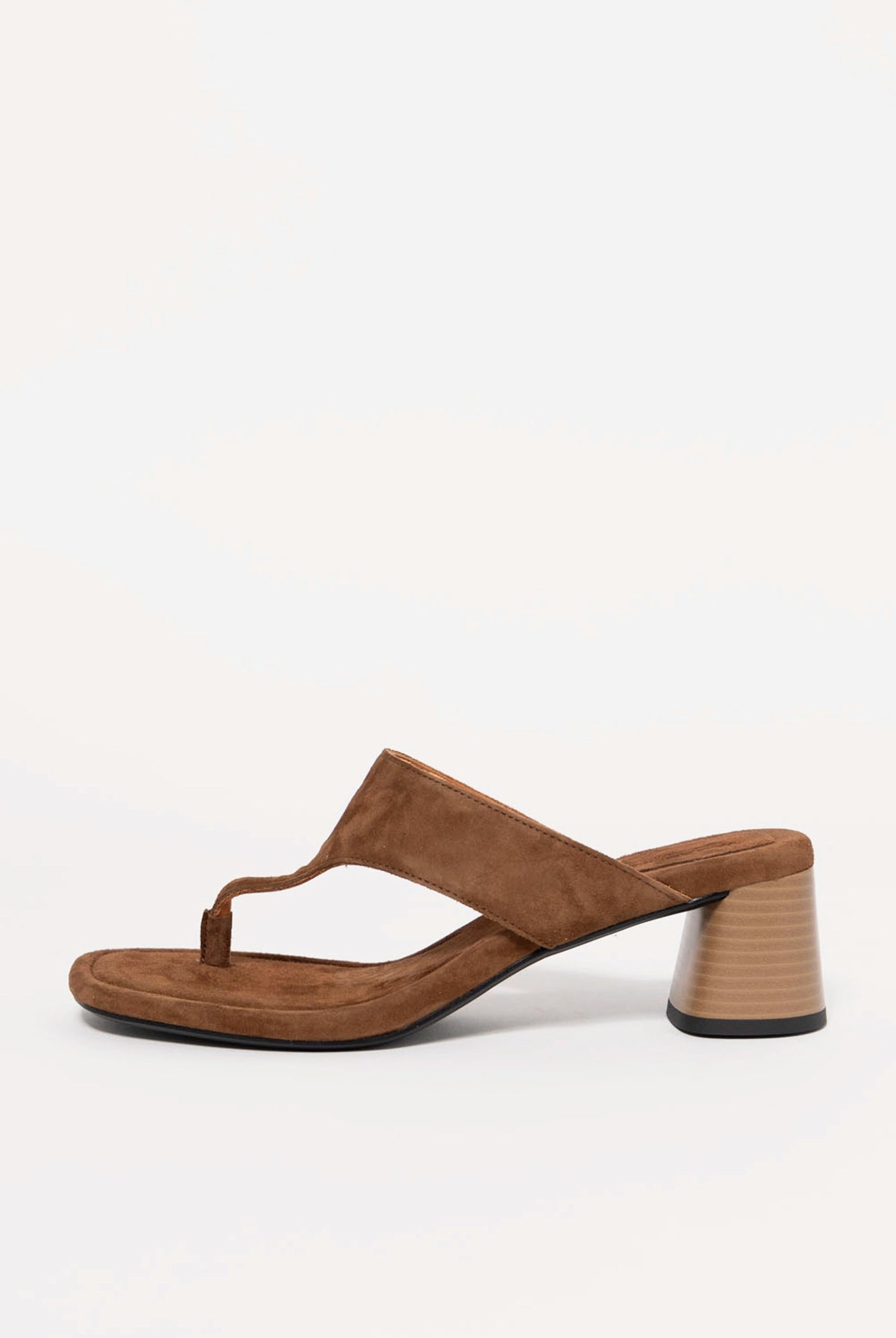 swatch_Cocoa Suede vagabond evie heeled thong sandal