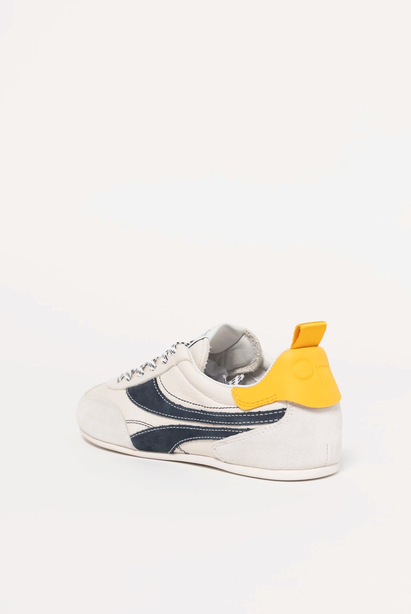 swatch_Retro Indigo oncept bari sneakers